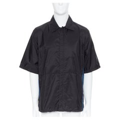 PRADA - T-shirt boxy à manches courtes en nylon à rayures noires et bleues, 2018, état neuf