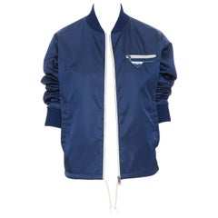 neu PRADA Nylon 2018 blau Dreieck Gummi Logo Zip Front Bomberjacke IT38 XS