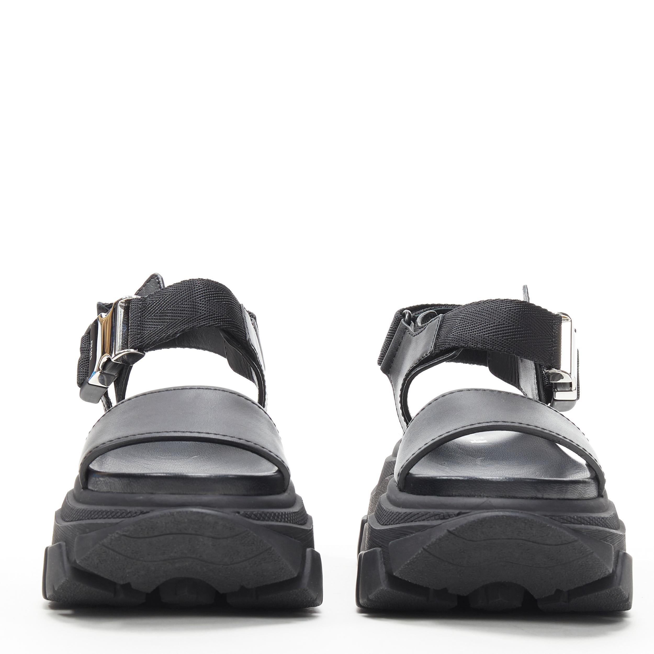 Nero new Prada Pegusus Monolith Thunder sandalo in pelle nera con plateau e tacco EU39