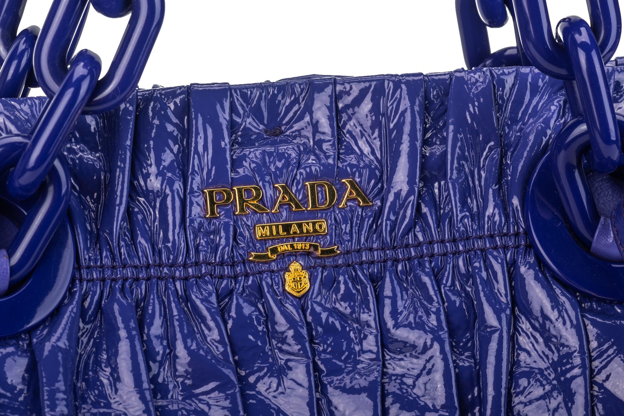 New Prada Purple Rouched Patent Tote Bag For Sale 6