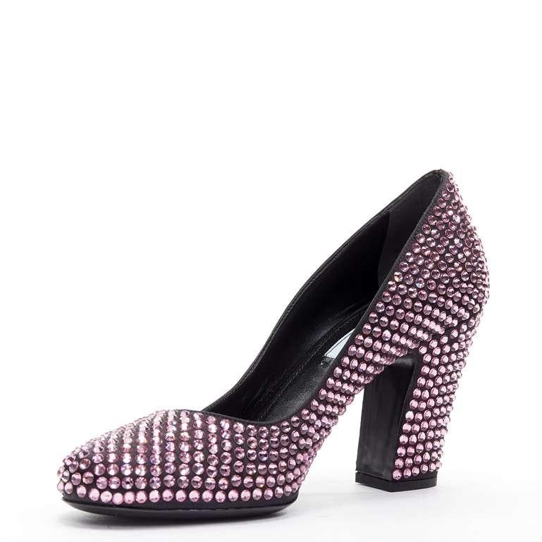 Women's new PRADA Runway Rosa pink rhinestone crystal embellished pump EU38 For Sale