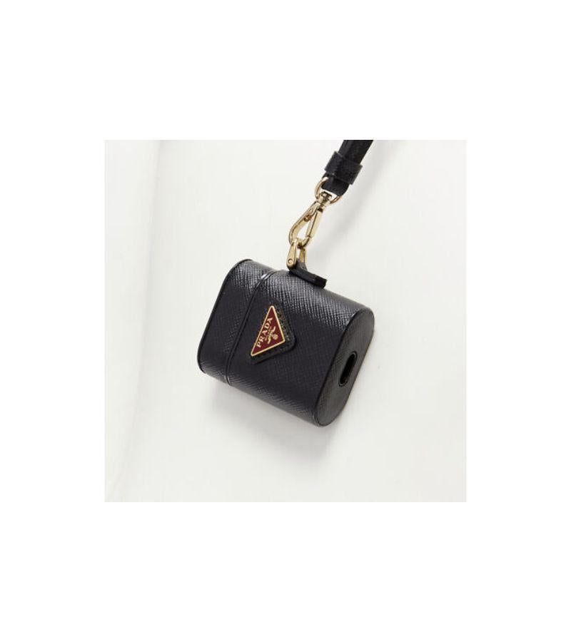 new PRADA Symbole Triangle logo cuir saffiano AirPods lanyard bag black red  En vente sur 1stDibs