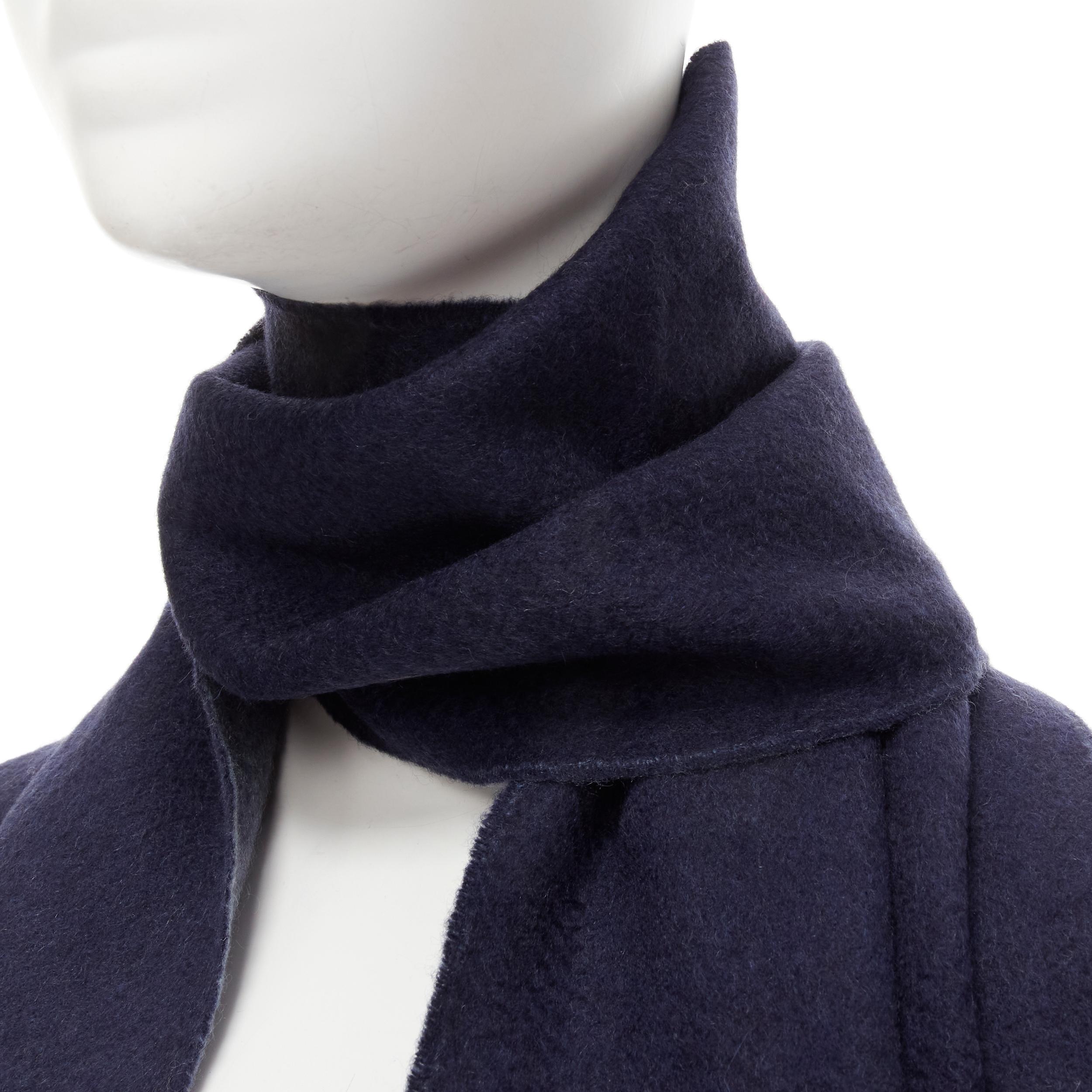 Black new PRINGLE OF SCOTLAND 100% cashmere navy blue tassel fringe scarf For Sale