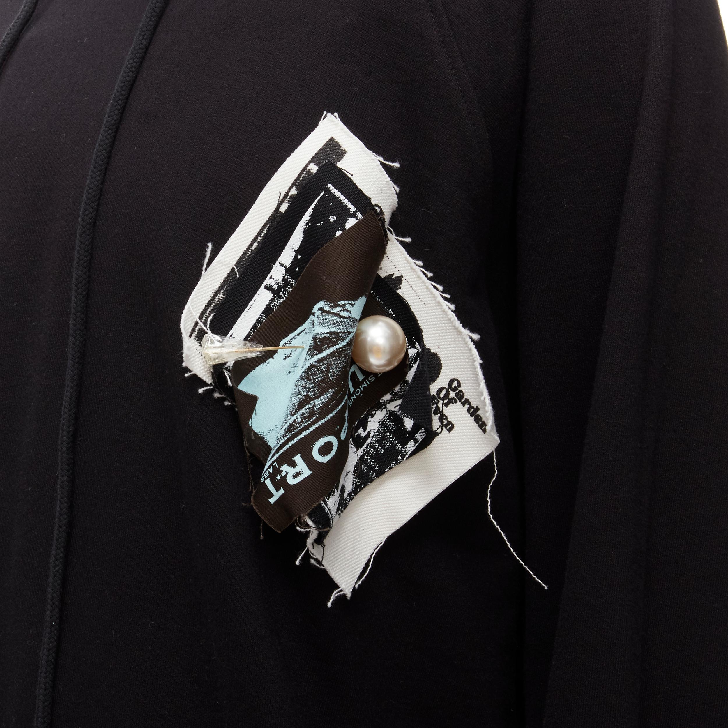 new RAF SIMONS 2020 Support Labs XL pearl pin brooch patchwork oversized hoodie XS
Reference: TGAS/D00200
Brand: Raf Simons
Designer: Raf Simons
Collection: 2020 Support Labs
Material: Cotton
Color: Black, Multicolour
Pattern: Abstract
Closure: