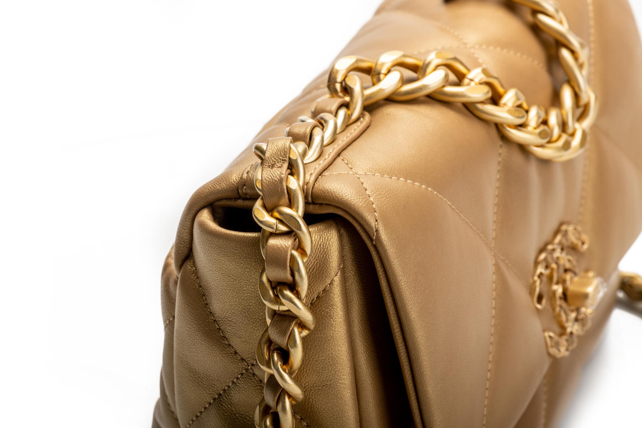 Women's New RARE Chanel Gold 19 Bag 