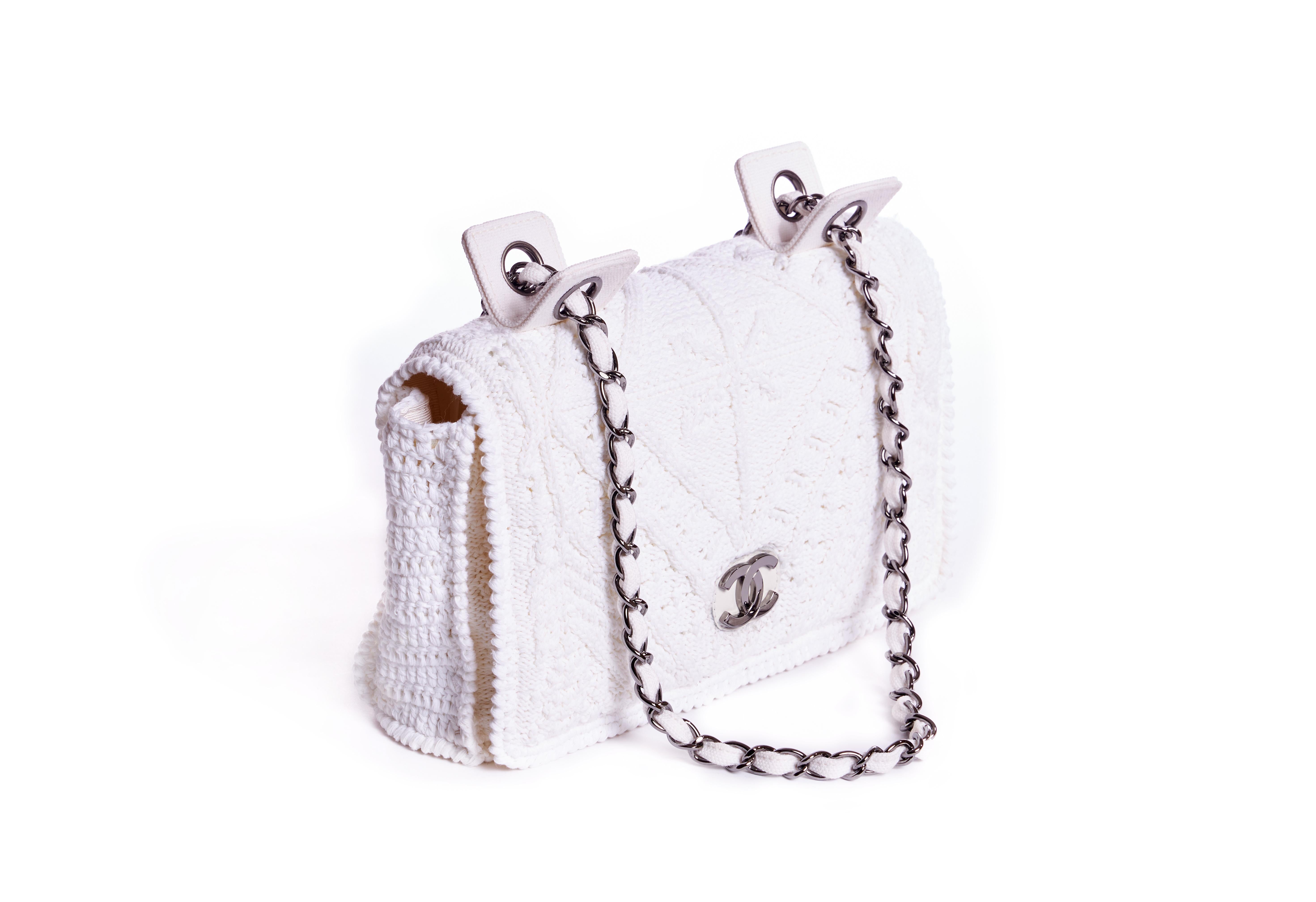 crochet chanel bag