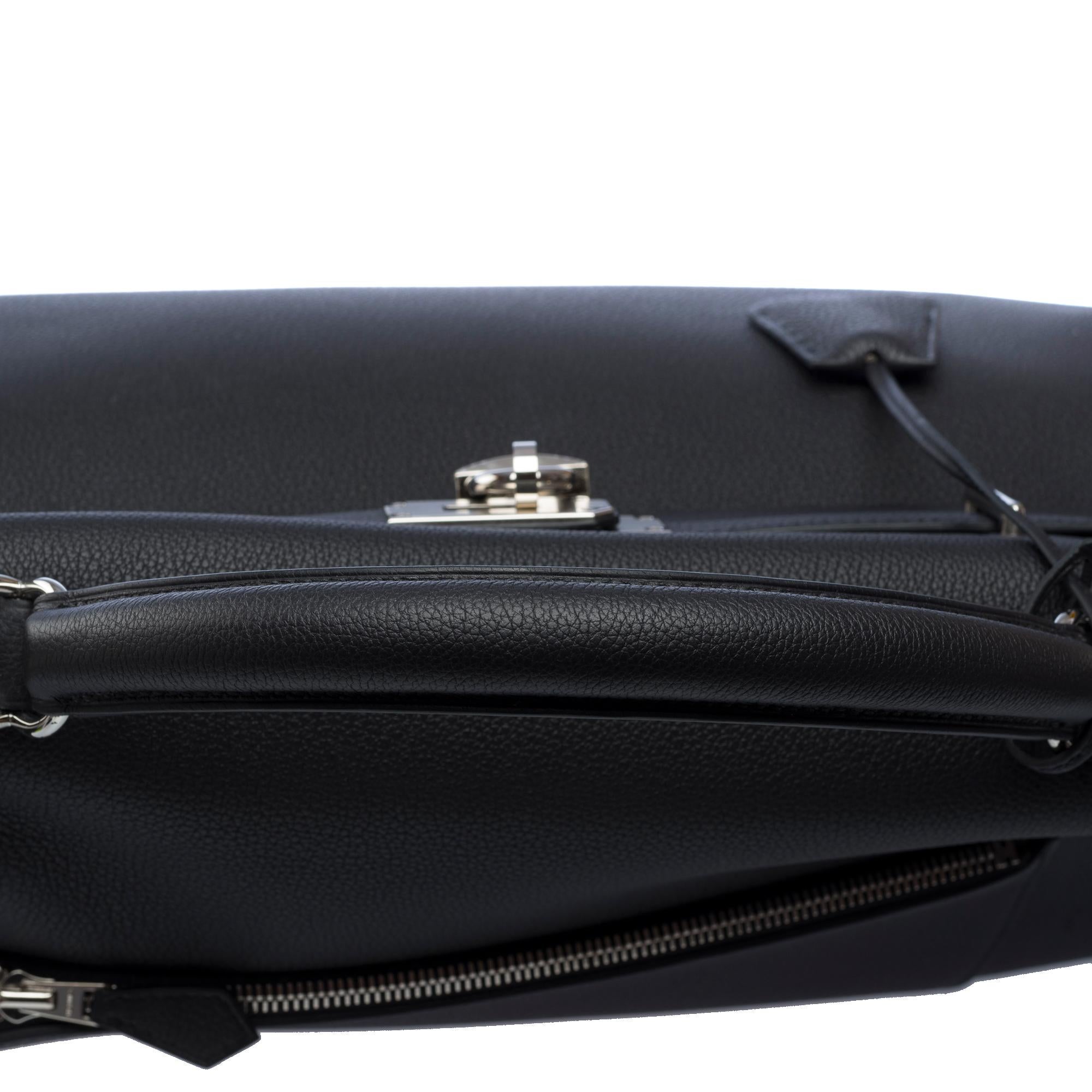New Rare Hermès Kelly 42 Max in Black Togo leather, SHW 6