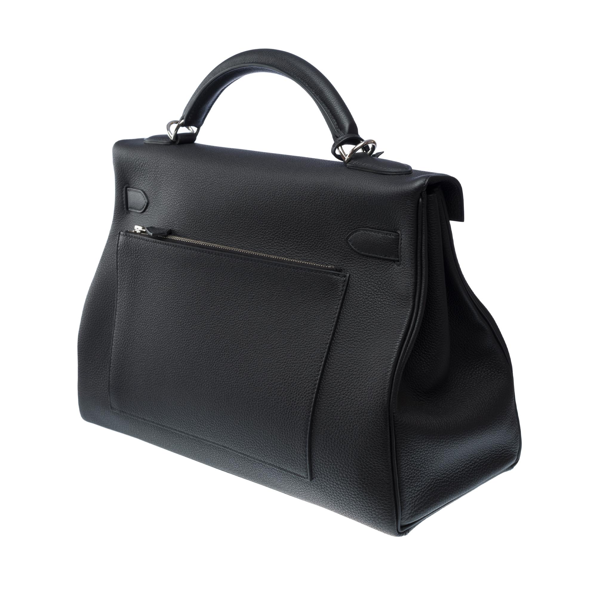 New Rare Hermès Kelly 42 Max in Black Togo leather, SHW 2