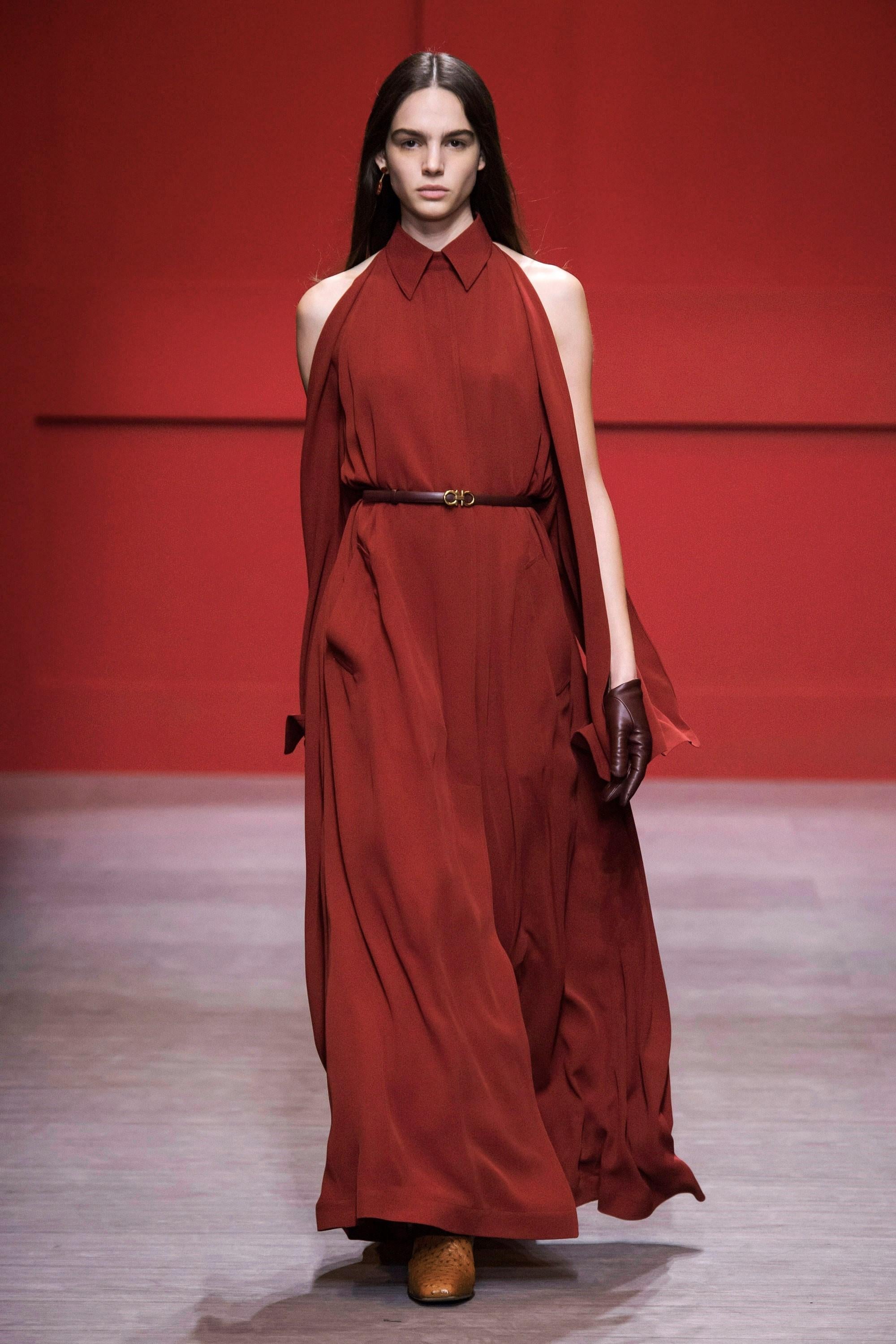 New Rare Salvatore Ferragamo Red Silk Dress F W 2018 With Tags 3200 Sz 40 For Sale at 1stDibs