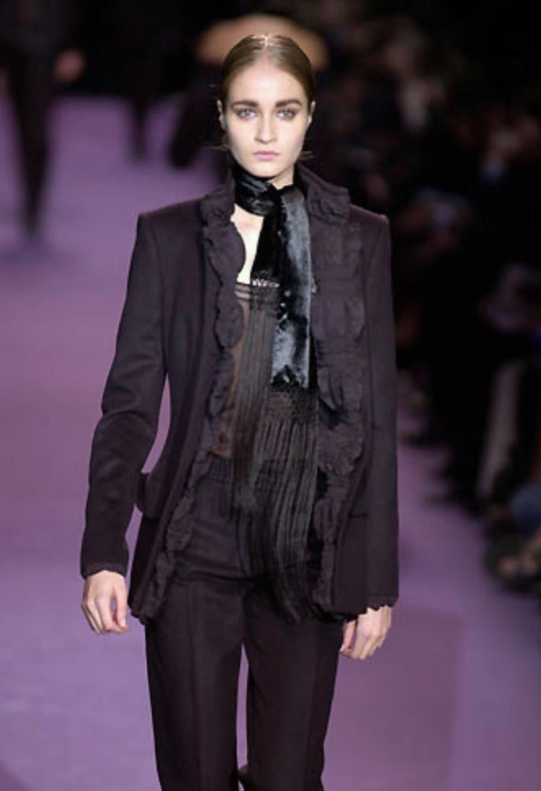 $2210 New Rare Tom Ford for Yves Saint Laurent YSL F/W 2001 Runway Jacket Blazer Neuf - En vente à Leesburg, VA