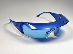 New Rare Vintage Christian " Golf " WQ9 Electric Blue Collector Item Sunglasses
