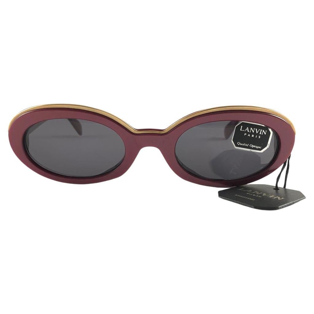 Lanvin - Lunettes de soleil vintage rares « Candie » framboise et masque doré, 1980, état neuf en vente