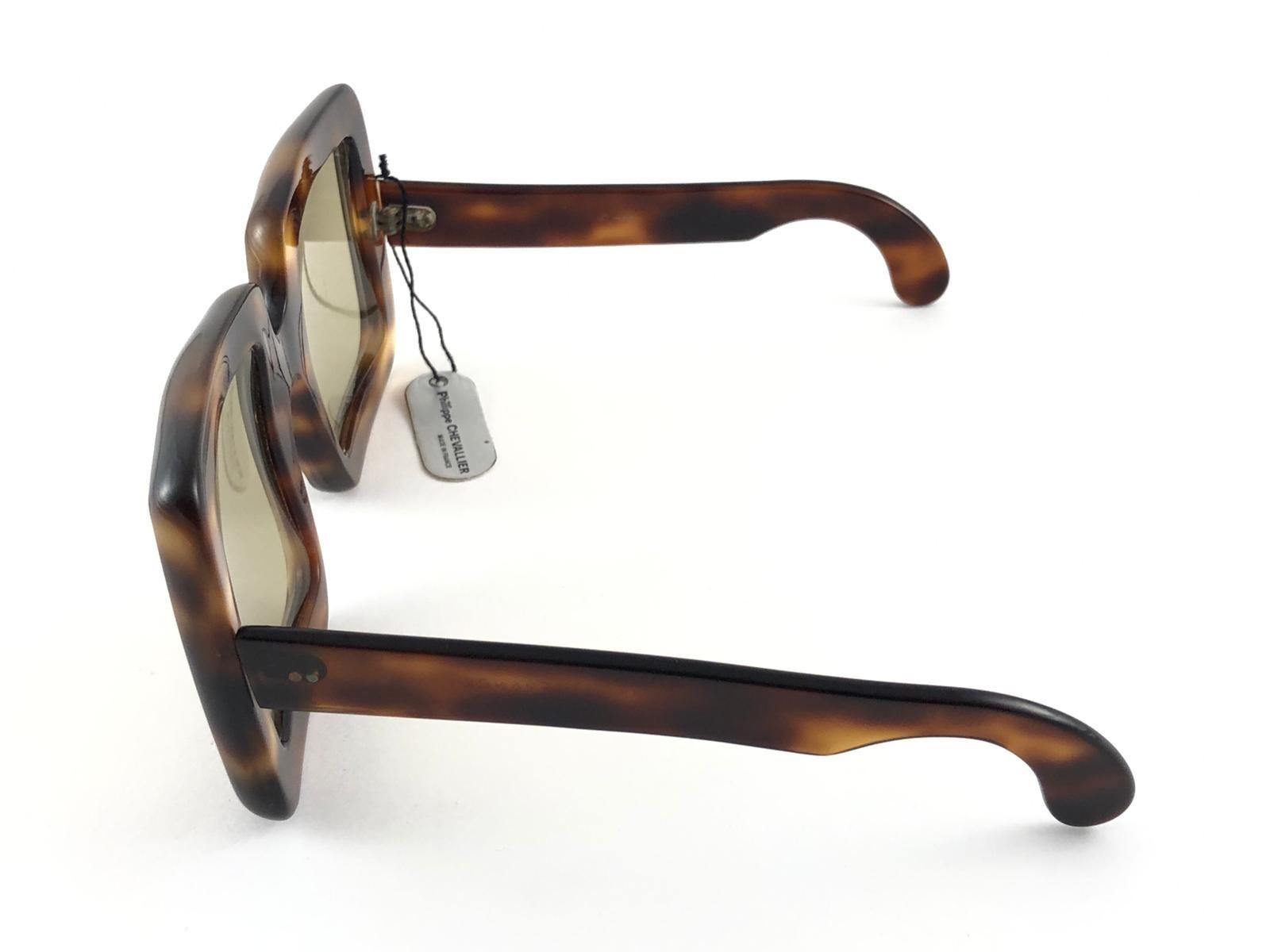 Rare Vintage Lanvin by Philippe Chevallier Tortoise Oversized 1960 Sunglasses In New Condition For Sale In Baleares, Baleares
