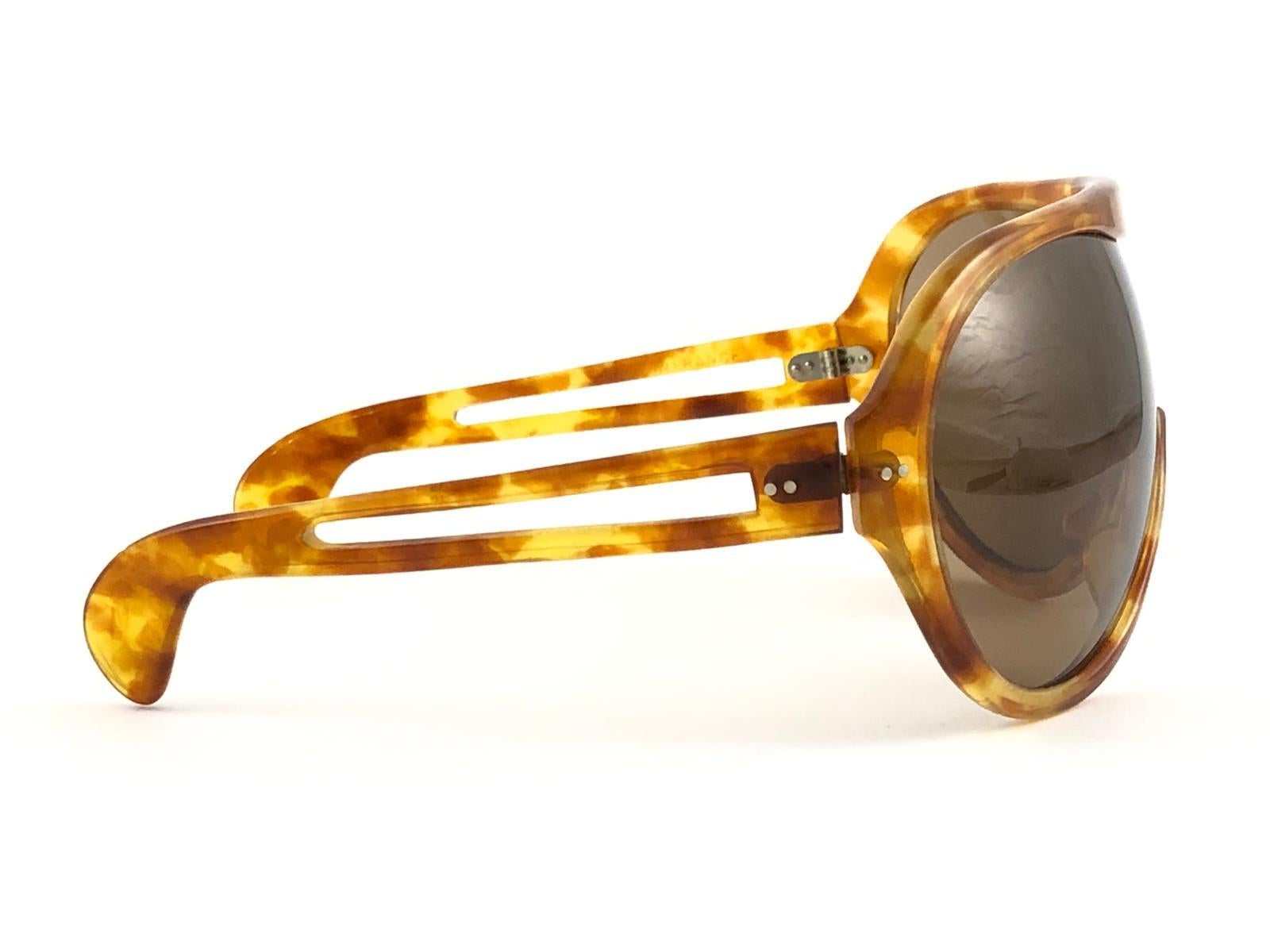 Men's New Rare Vintage Philippe Chevallier Light Tortoise Miles Davis 1960 Sunglasses For Sale