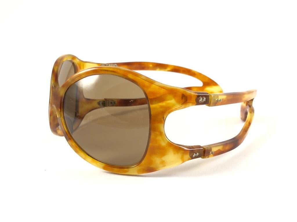 New Rare Vintage Philippe Chevallier Mask Tortoise Oversized 1960's Sunglasses In New Condition For Sale In Baleares, Baleares