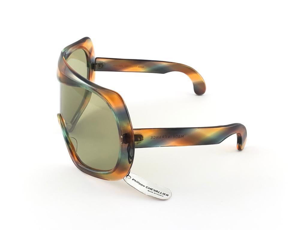Men's New Rare Vintage Philippe Chevallier Multicolor Mono Lens 1960 Sunglasses For Sale