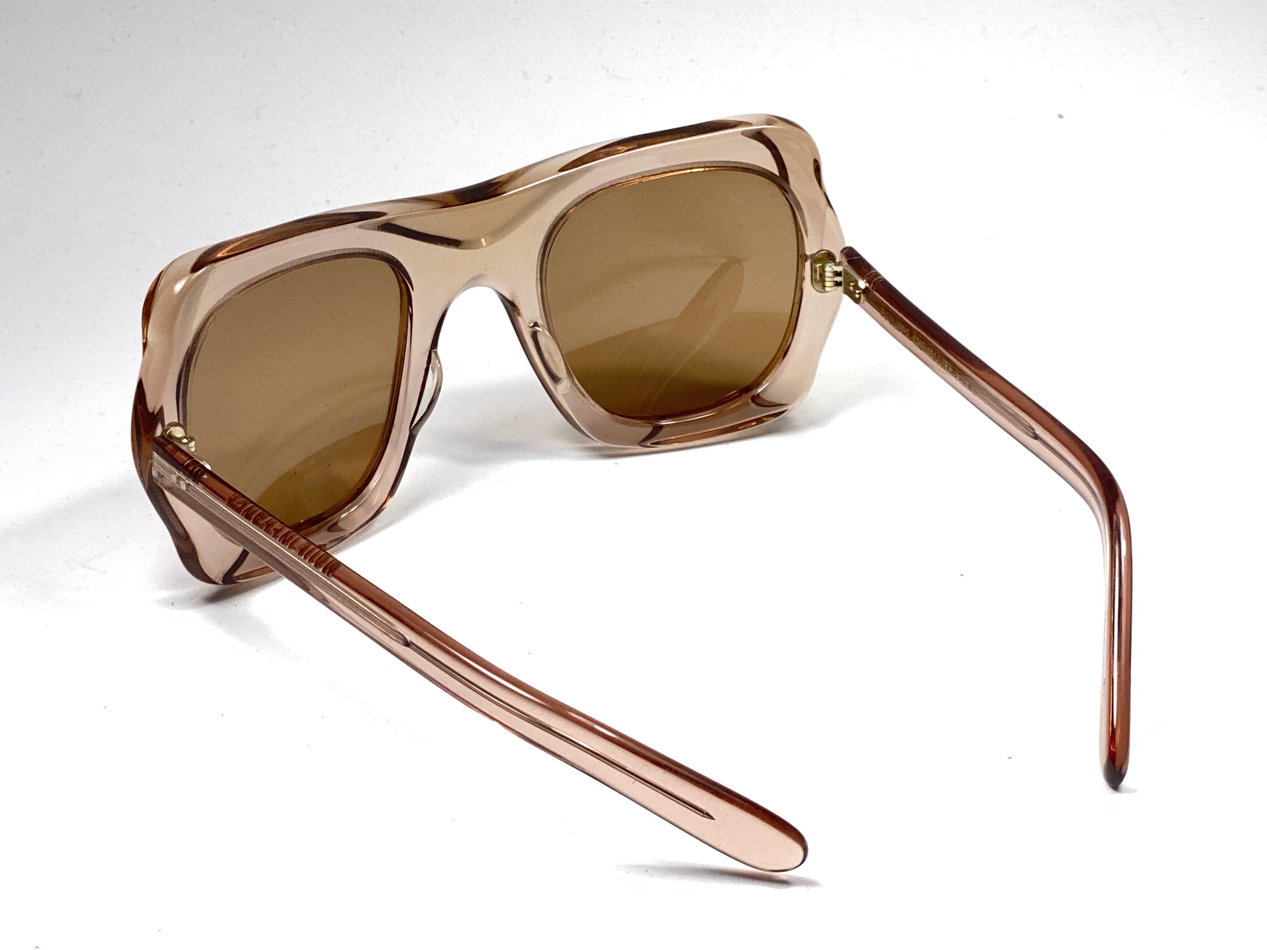 Beige New Rare Vintage Philippe Chevallier Rose Clear Oversized 1960's Sunglasses For Sale