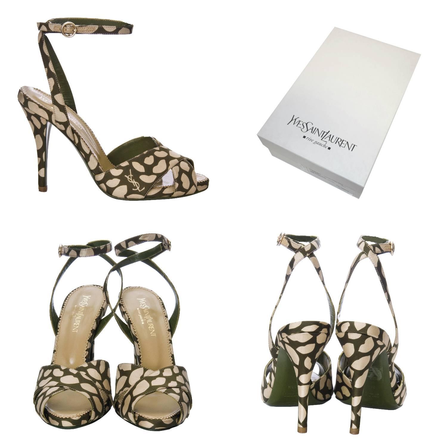 Yves Saint Laurent Escarpins Eva Lips neuves et rares, Taille 38,5 Neuf à Leesburg, VA