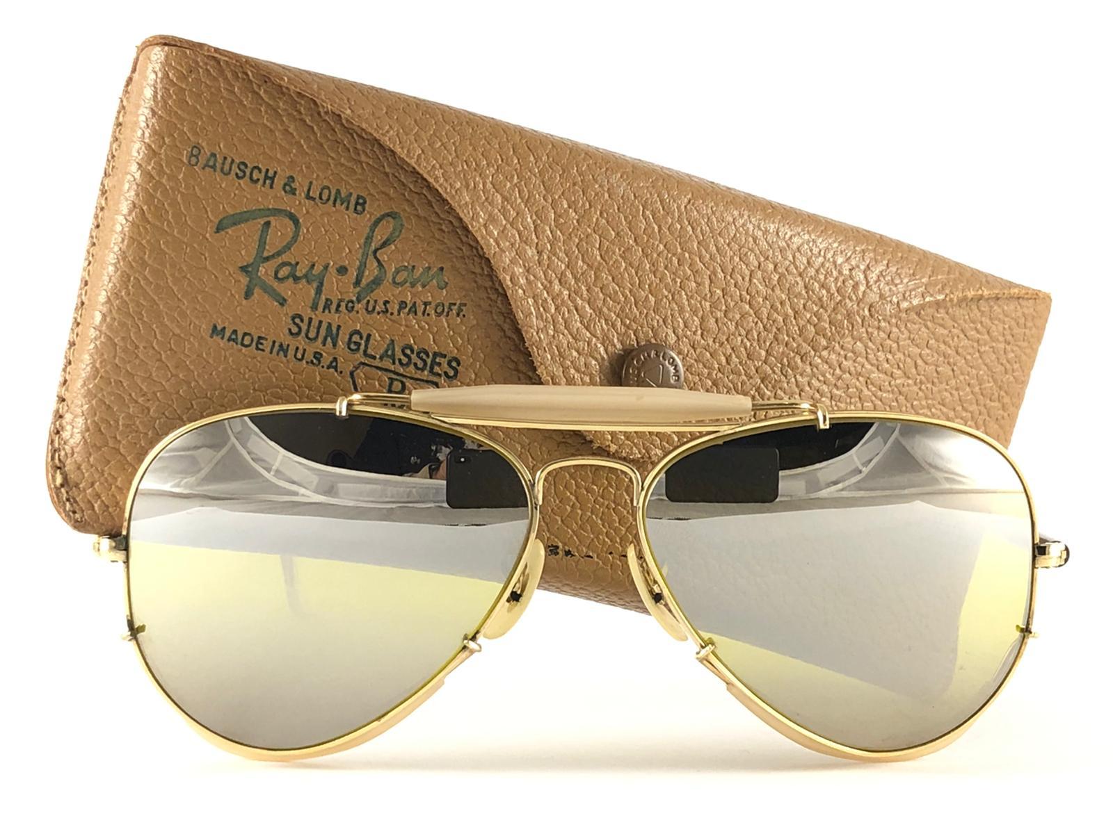New Ray Ban Deep Freeze 12K Gold Kalichrome Collectors Item USA Sunglasses In Excellent Condition For Sale In Baleares, Baleares
