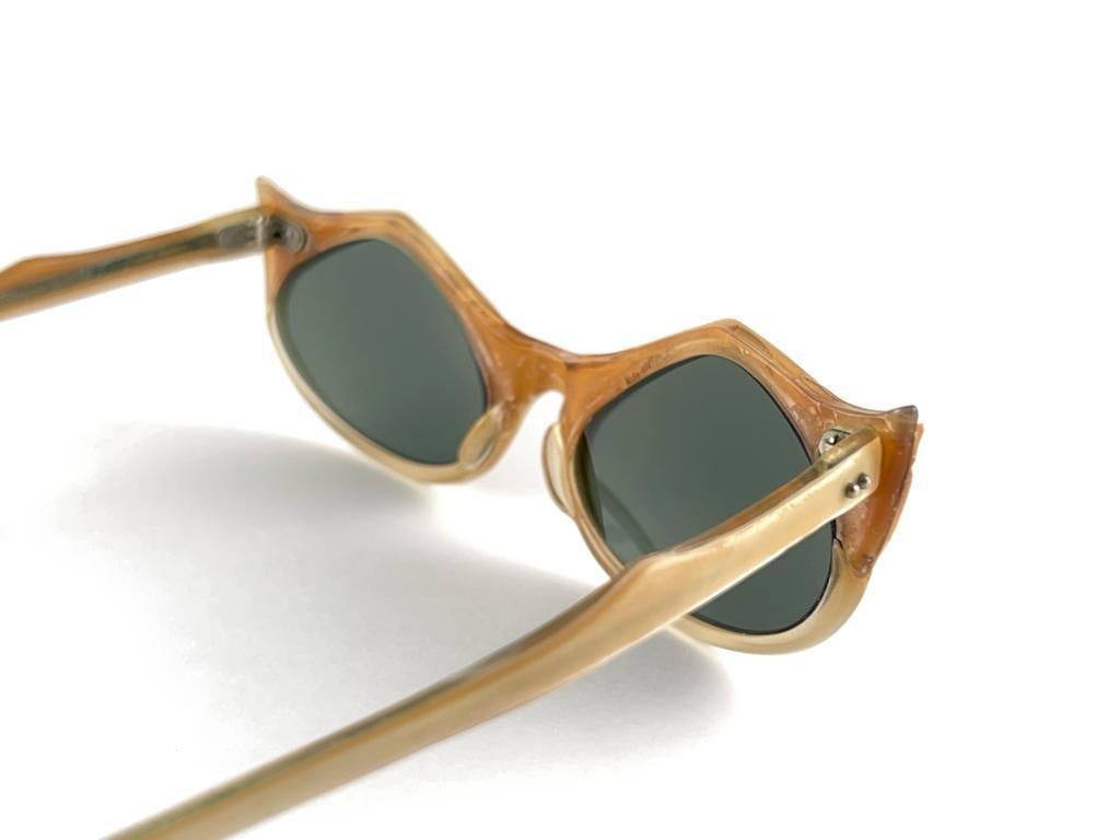 Neu Ray Ban Griffin 1960er Mid Century Beige G15 Lenses B&L USA Sonnenbrille, B&L USA, Mid Century, Neu im Angebot 5