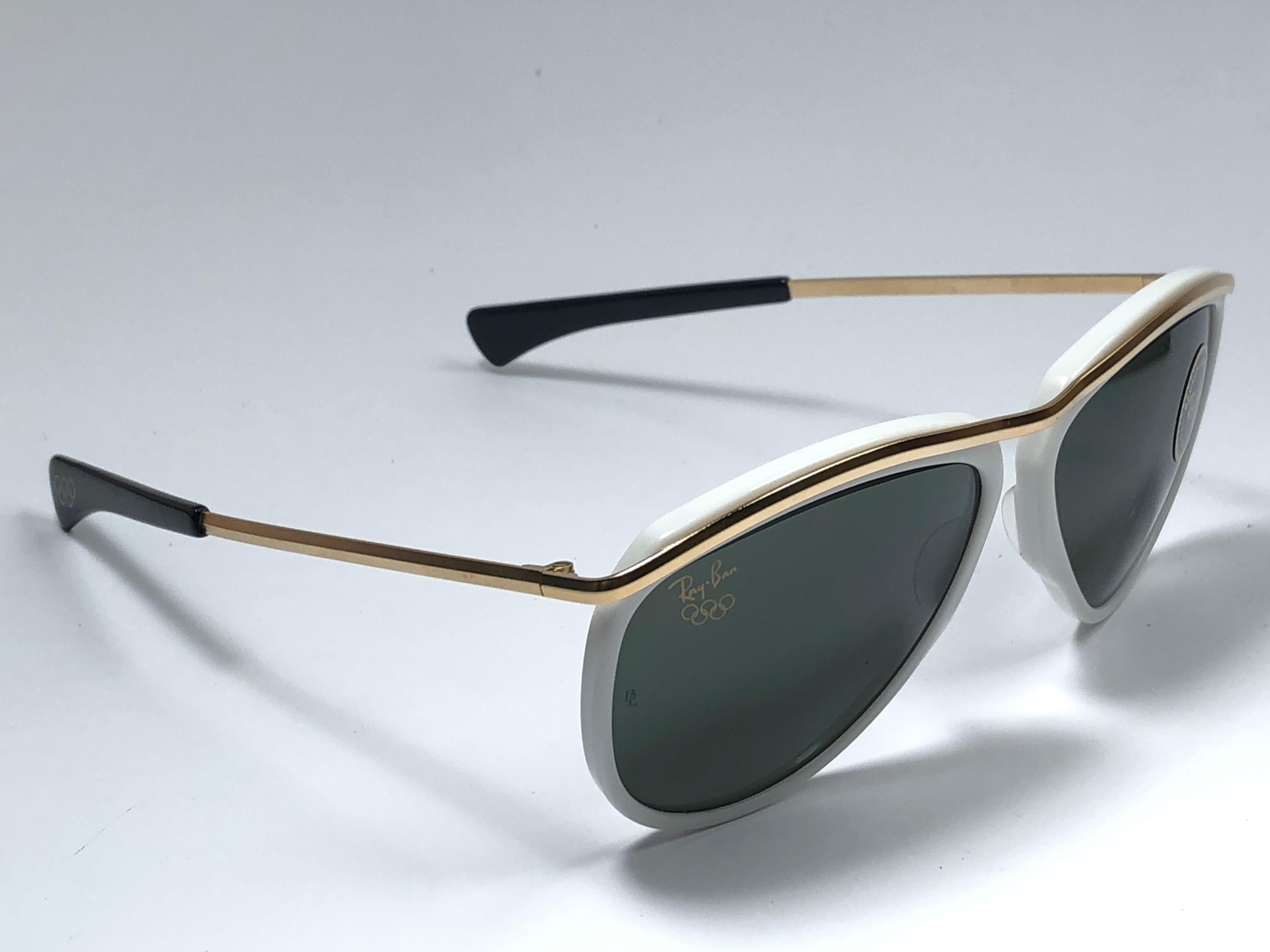Black New Ray Ban Olympics Series White & Gold G15 Lenses 1992 B&L USA 80's Sunglasses