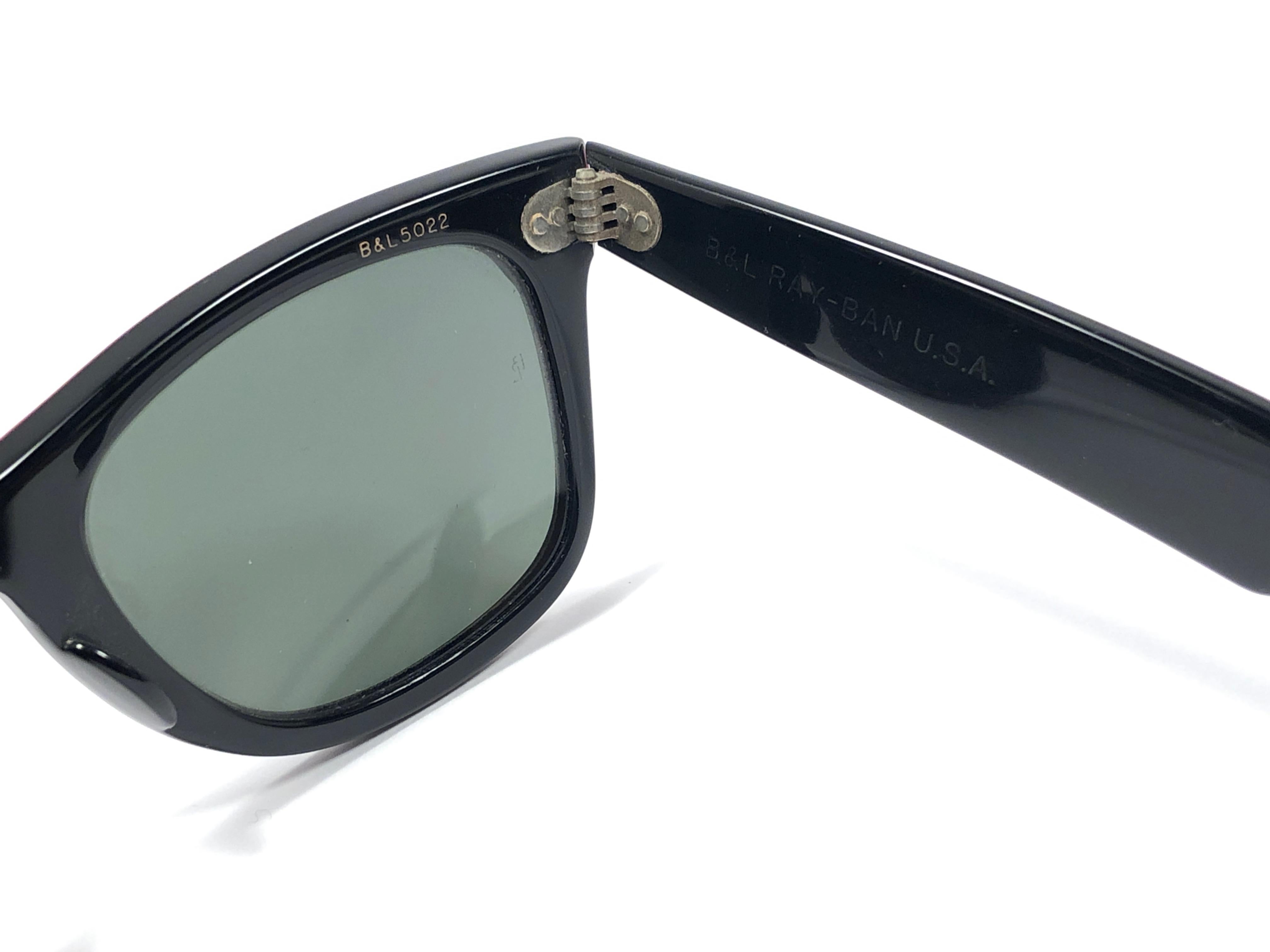 New Ray Ban The Wayfarer Candy Pink / Black B&L Grey Lenses USA 80's Sunglasses 1