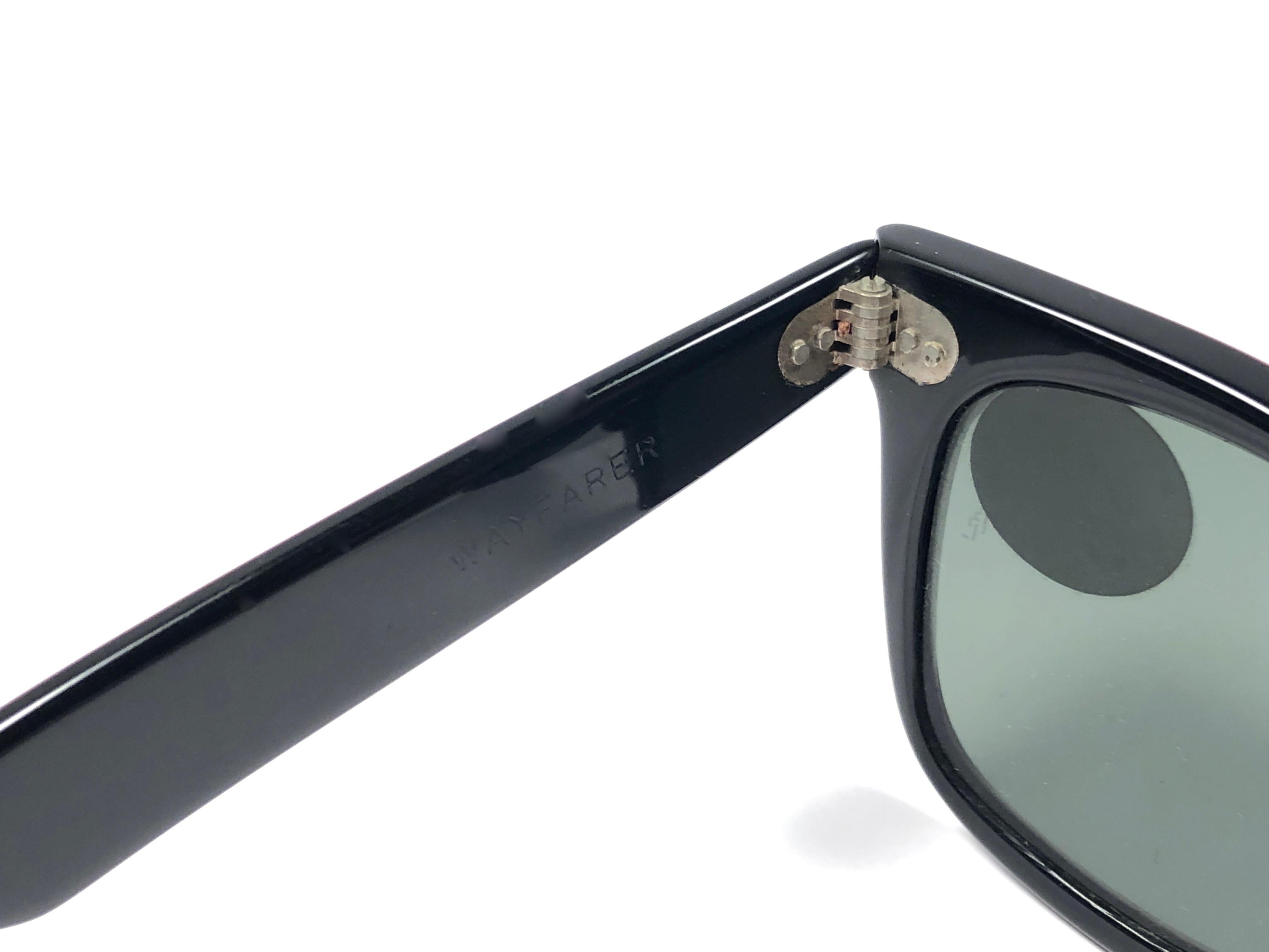 New Ray Ban The Wayfarer Candy Pink / Black B&L Grey Lenses USA 80's Sunglasses 2