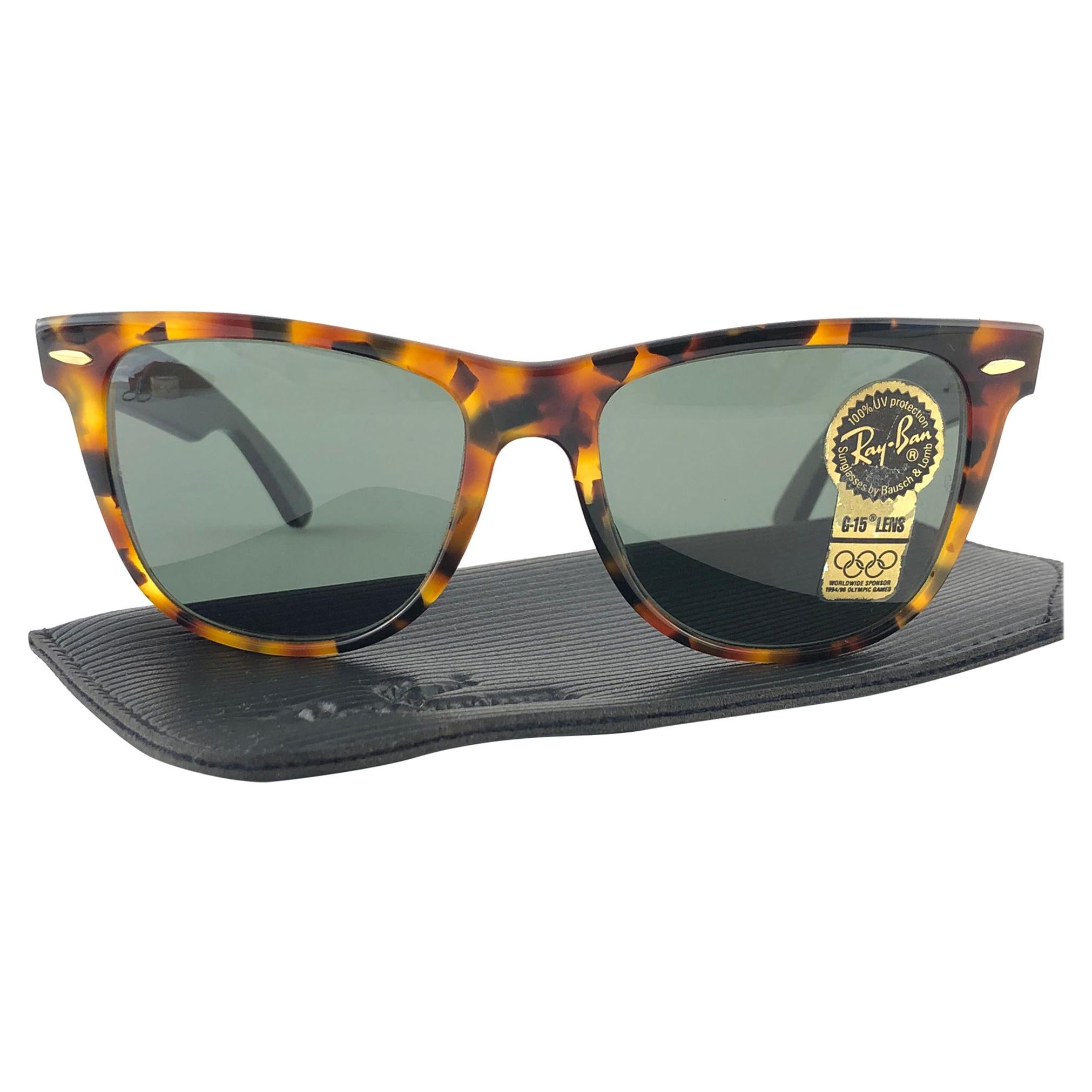 New Ray Ban The Wayfarer II Tortoise G15 Grey Lenses USA 80's Sunglasses at  1stDibs | wayfarer g15 lens