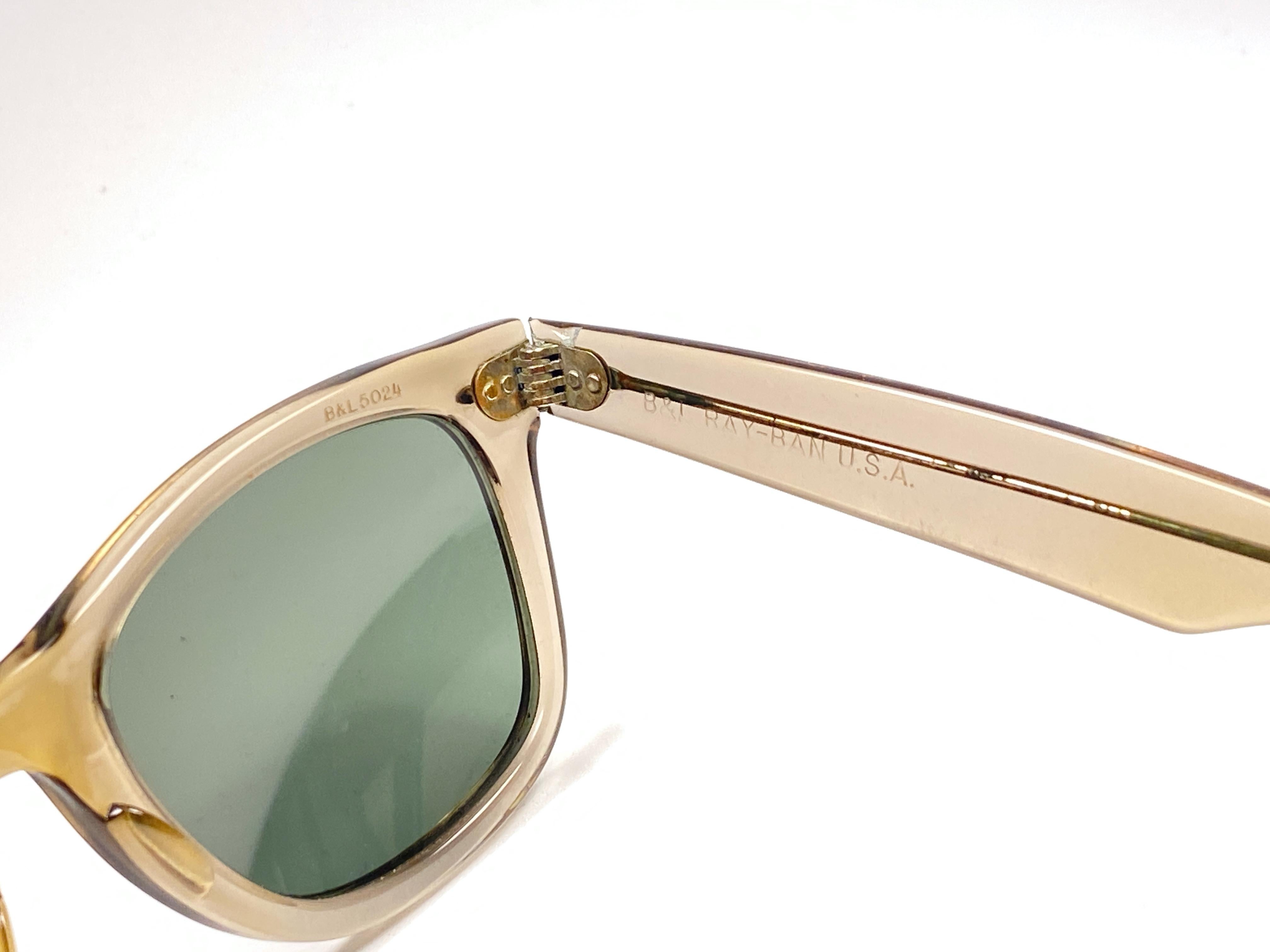 ray ban new wayfarer