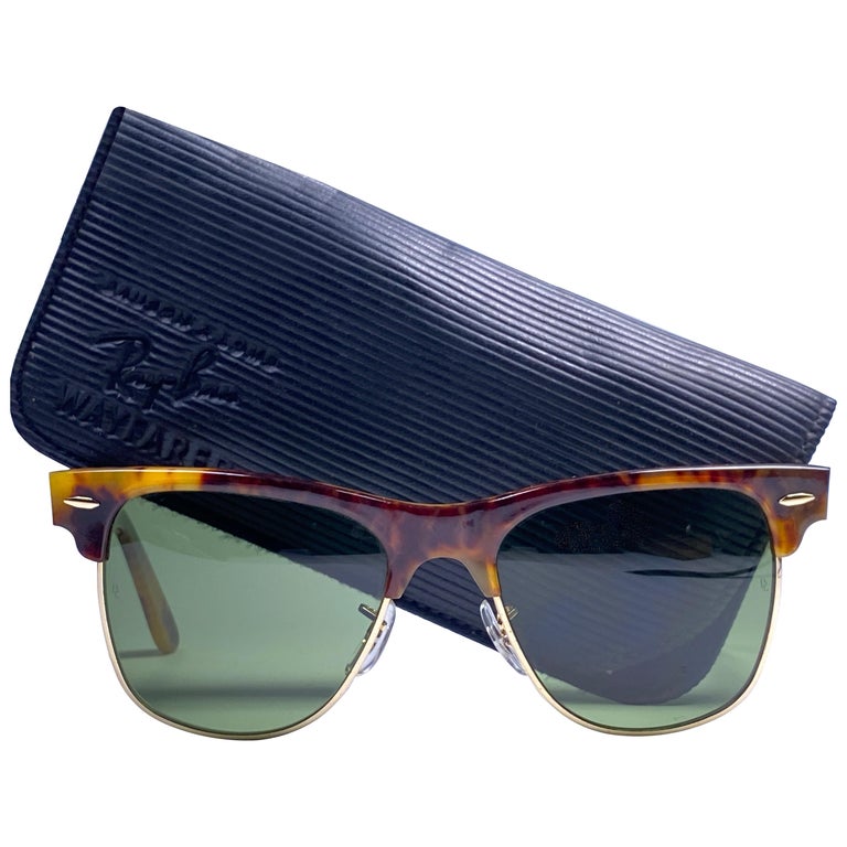 New Ray Ban Wayfarer Max Medium Tortoise RB3 Lenses USA 80's Sunglasses at  1stDibs | rayban wayfarer max, wayfarer shades