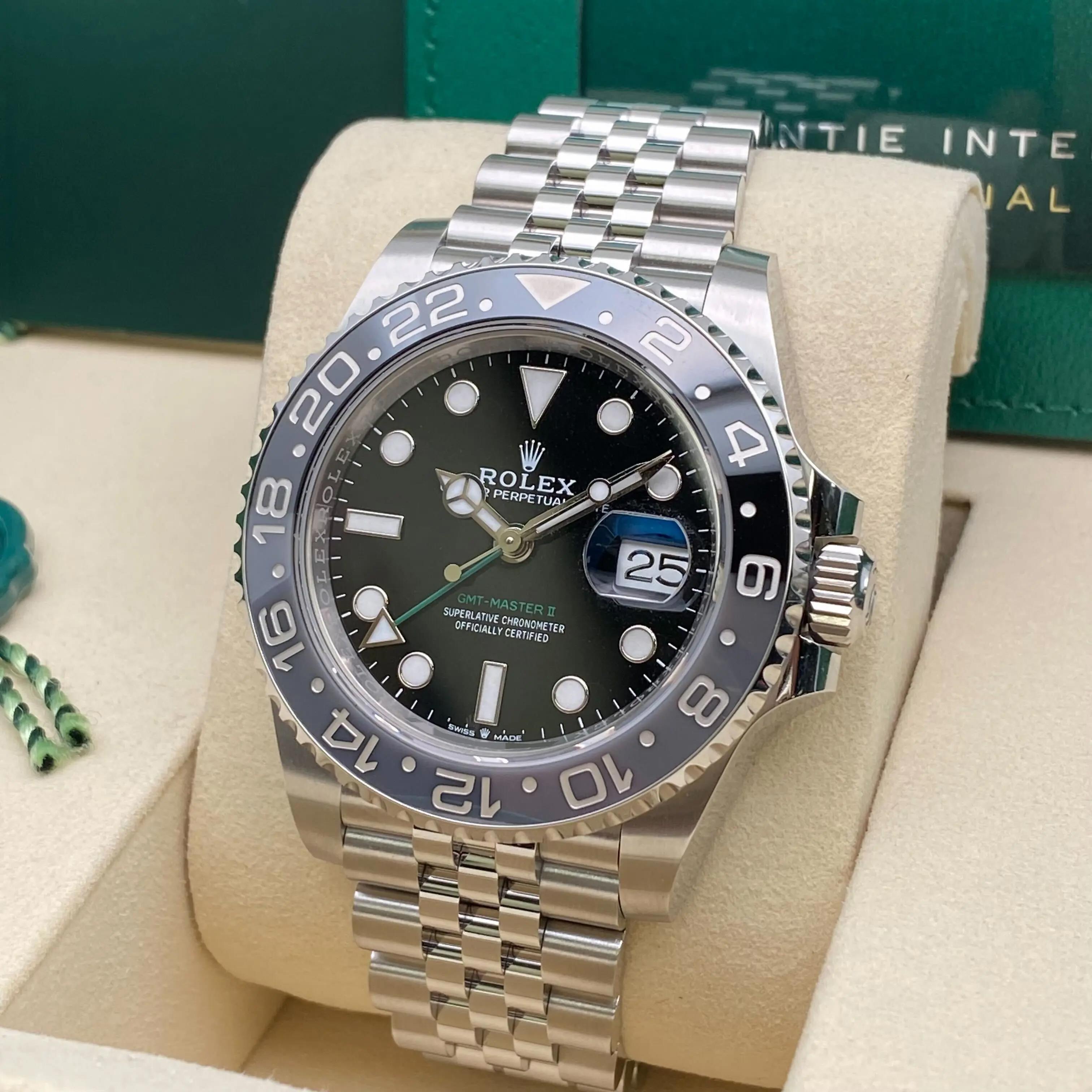 Neue Neu release 2024 Rolex GMT-Master II 40mm Bruce Wayne Jubiläum 126710, Bruce Wayne Jubiläum im Zustand „Neu“ im Angebot in New York, NY