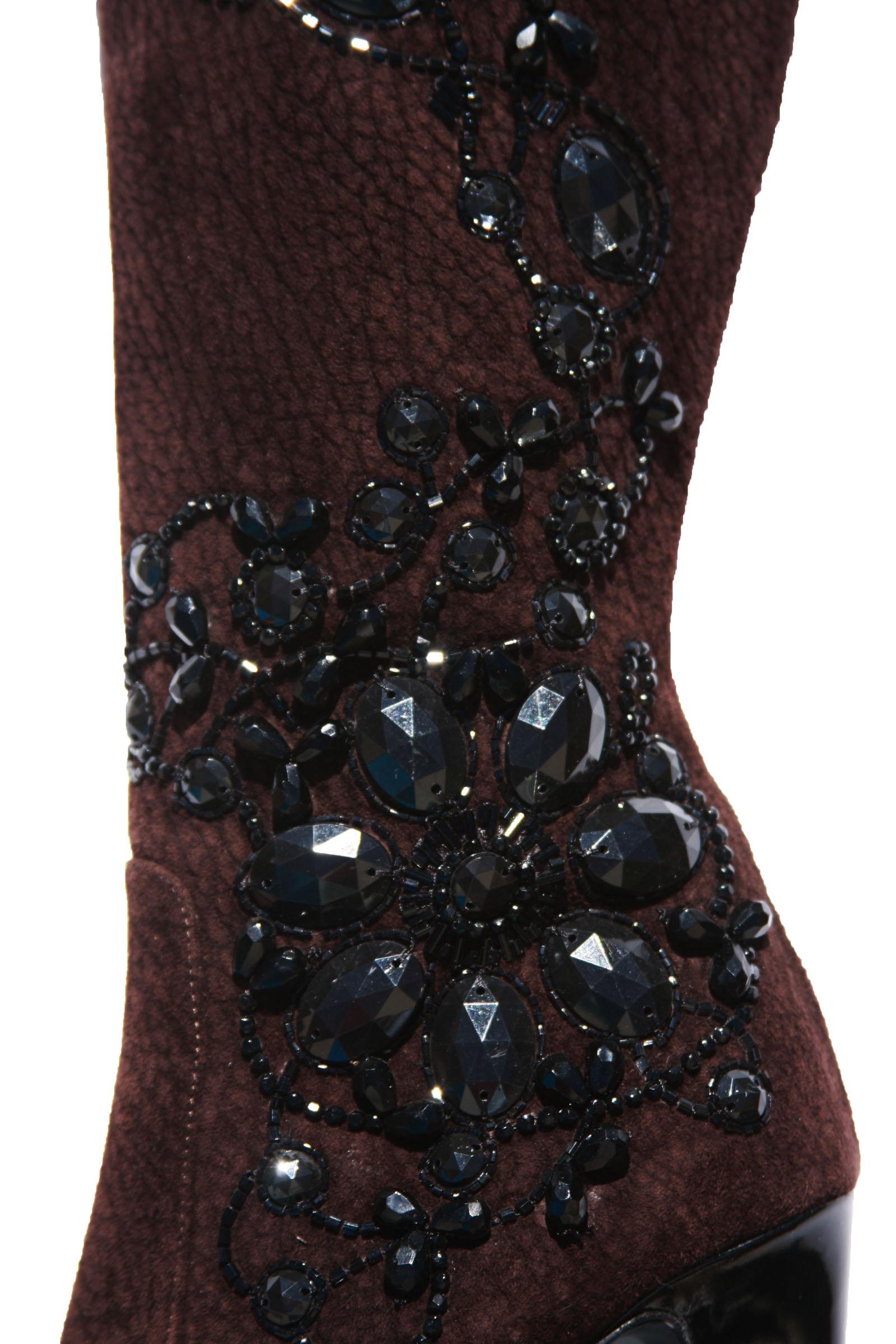 Donna Nuovo Rene Caovilla Stivali con tacco al ginocchio in pelle scamosciata con perline It 36.5 - US 6.5 in vendita