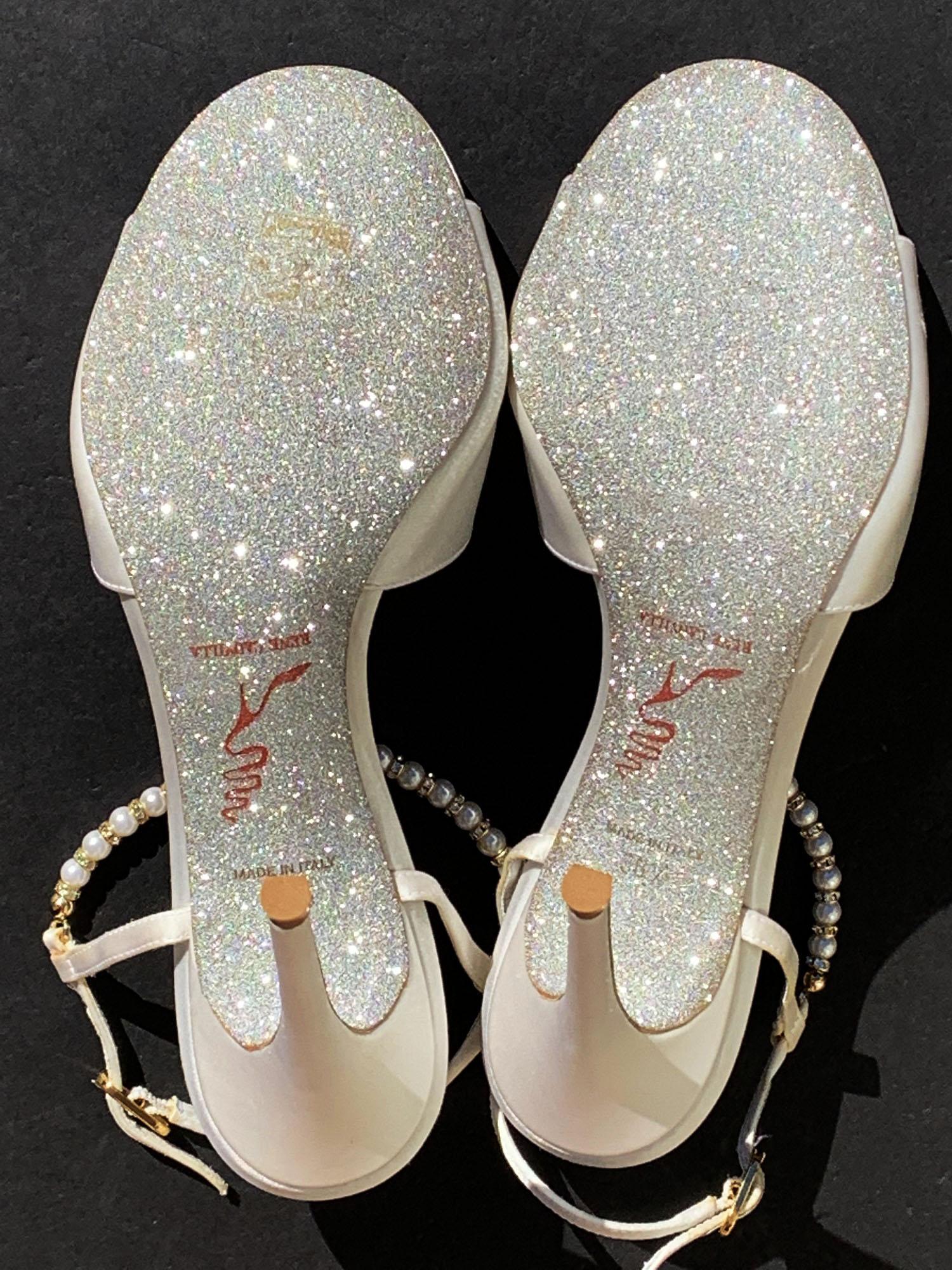 Gray New Rene Caovilla White Satin Pearl Crystal Sandals 36.5 - US 6.5 For Sale