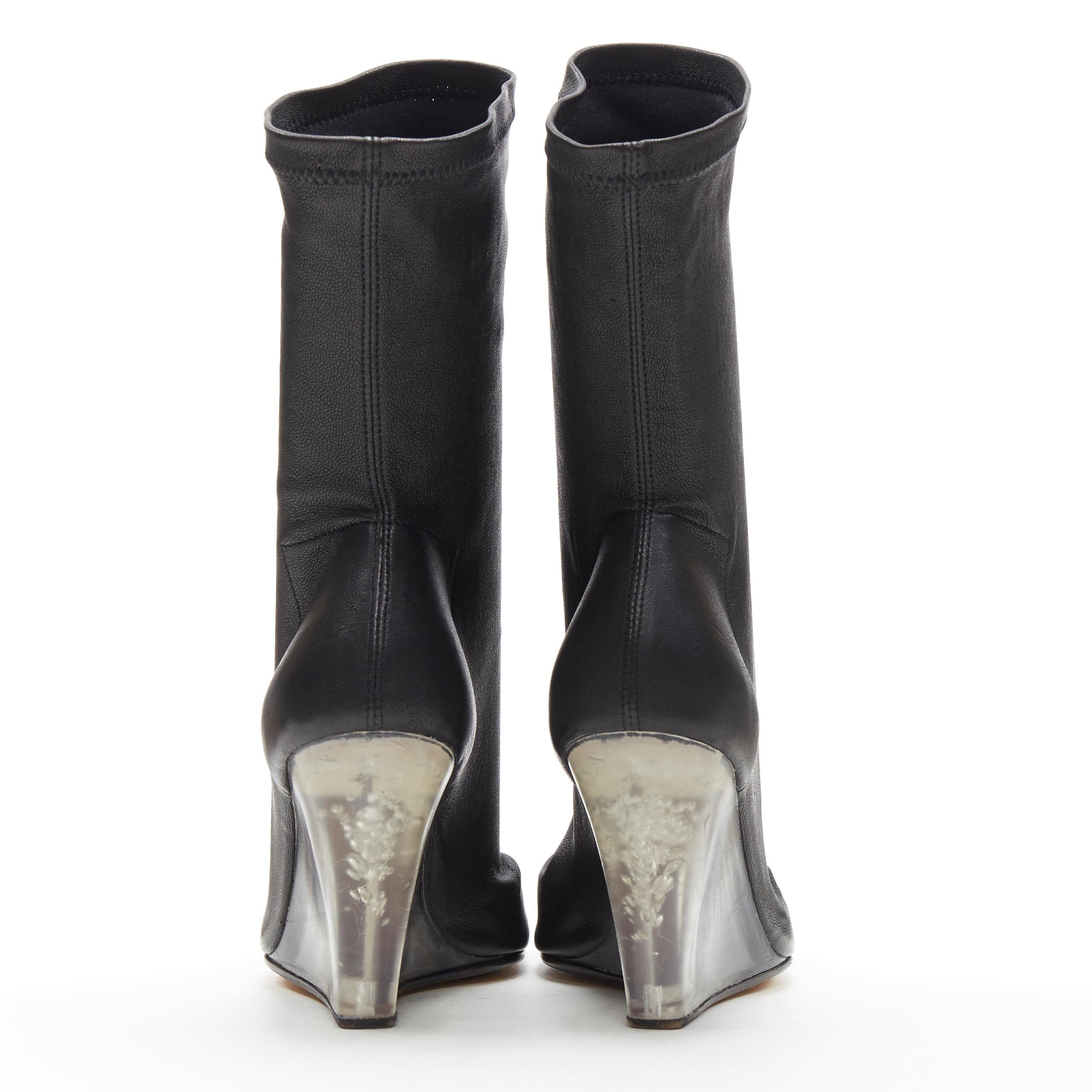 Donna nuovo Rick Owens nero, pelle elasticizzata, punta quadrata con zeppa chiara, stivale a calzino EU36