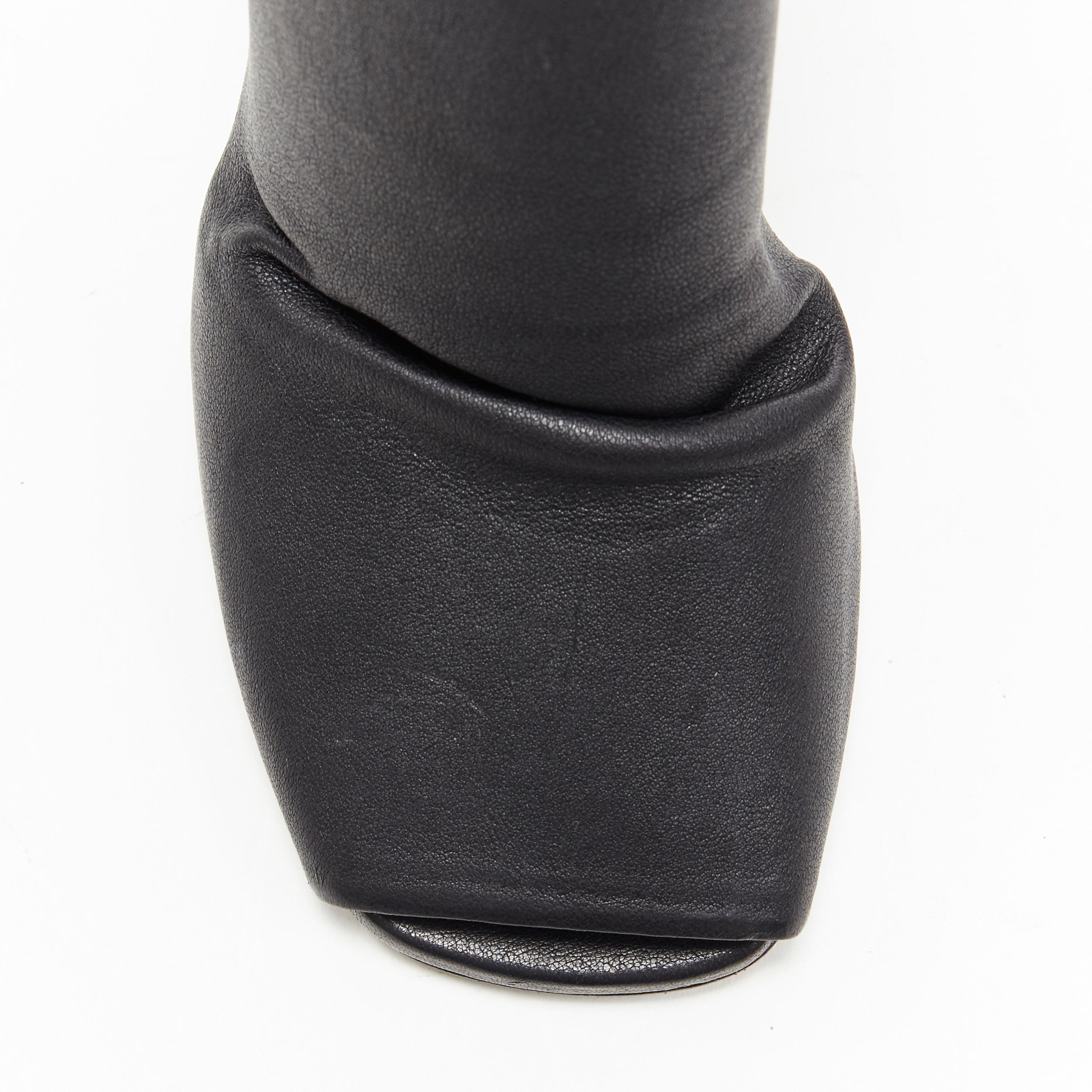 nuovo Rick Owens nero, pelle elasticizzata, punta quadrata con zeppa chiara, stivale a calzino EU36 2