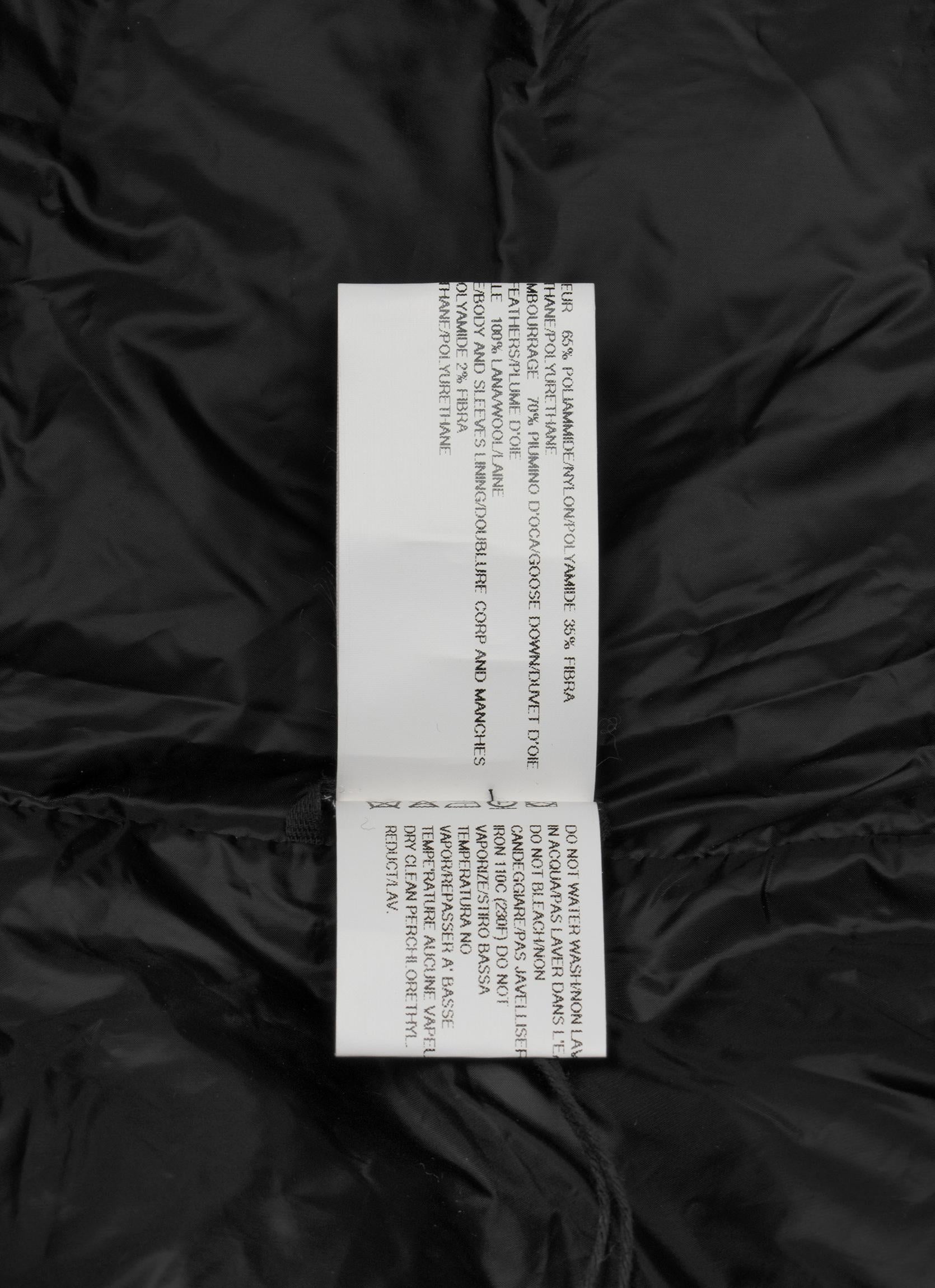 Nuova collezione in passerella di cappotti in piuma d'oca di Rick Owens: Plinto A/I 2013 in vendita 3