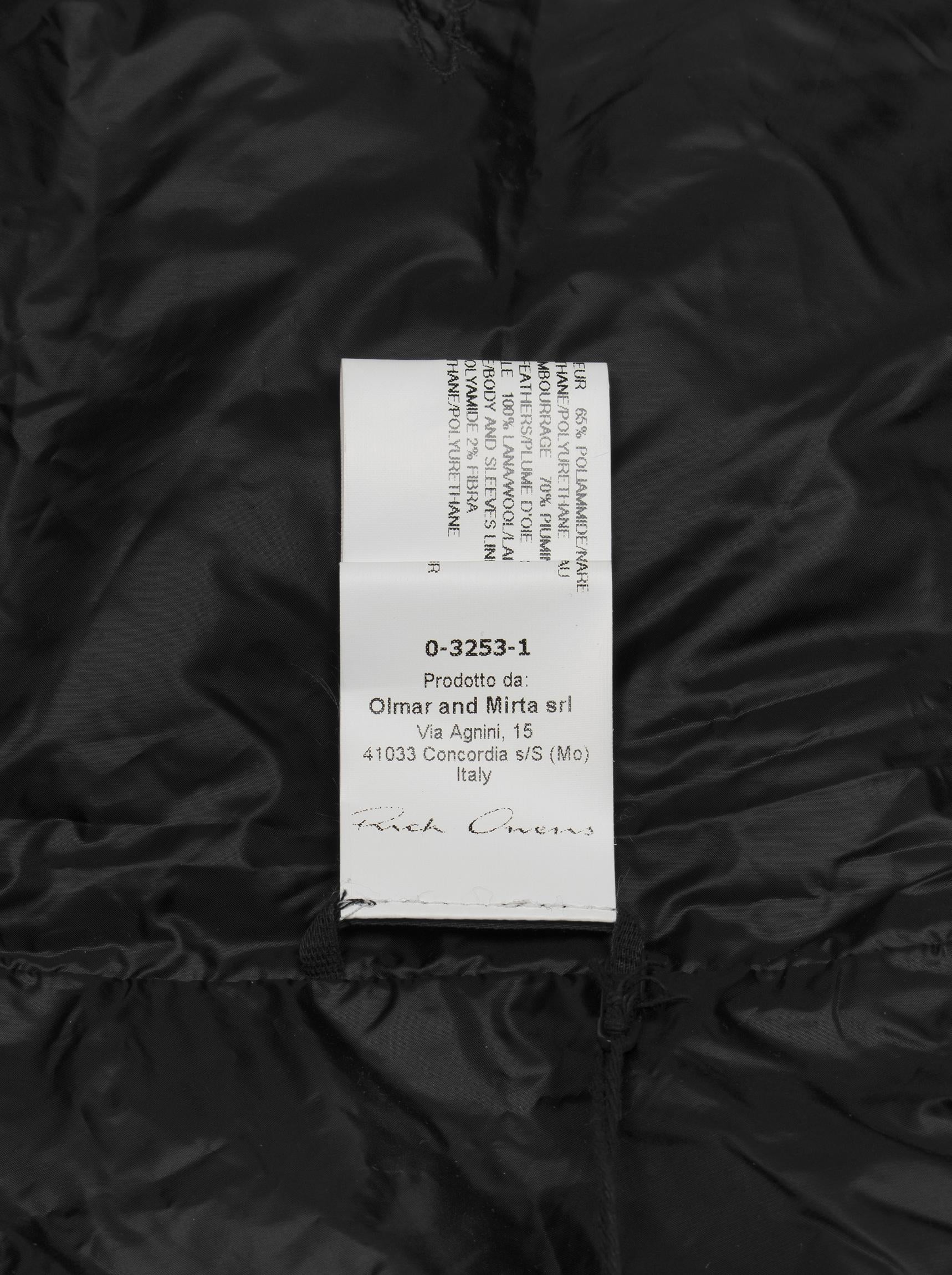 Nuova collezione in passerella di cappotti in piuma d'oca di Rick Owens: Plinto A/I 2013 in vendita 4