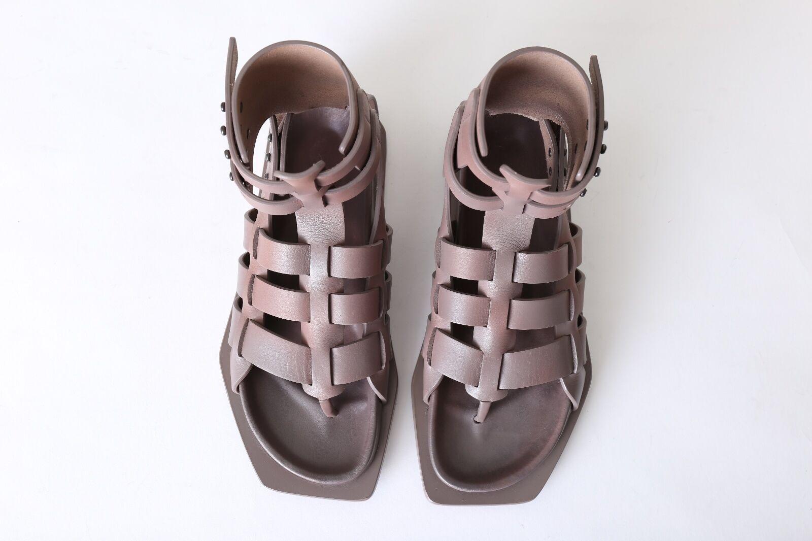 new RICK OWENS Runway Cyclops grey leather angular gladiator sandals EU37 US7 In Good Condition In Hong Kong, NT