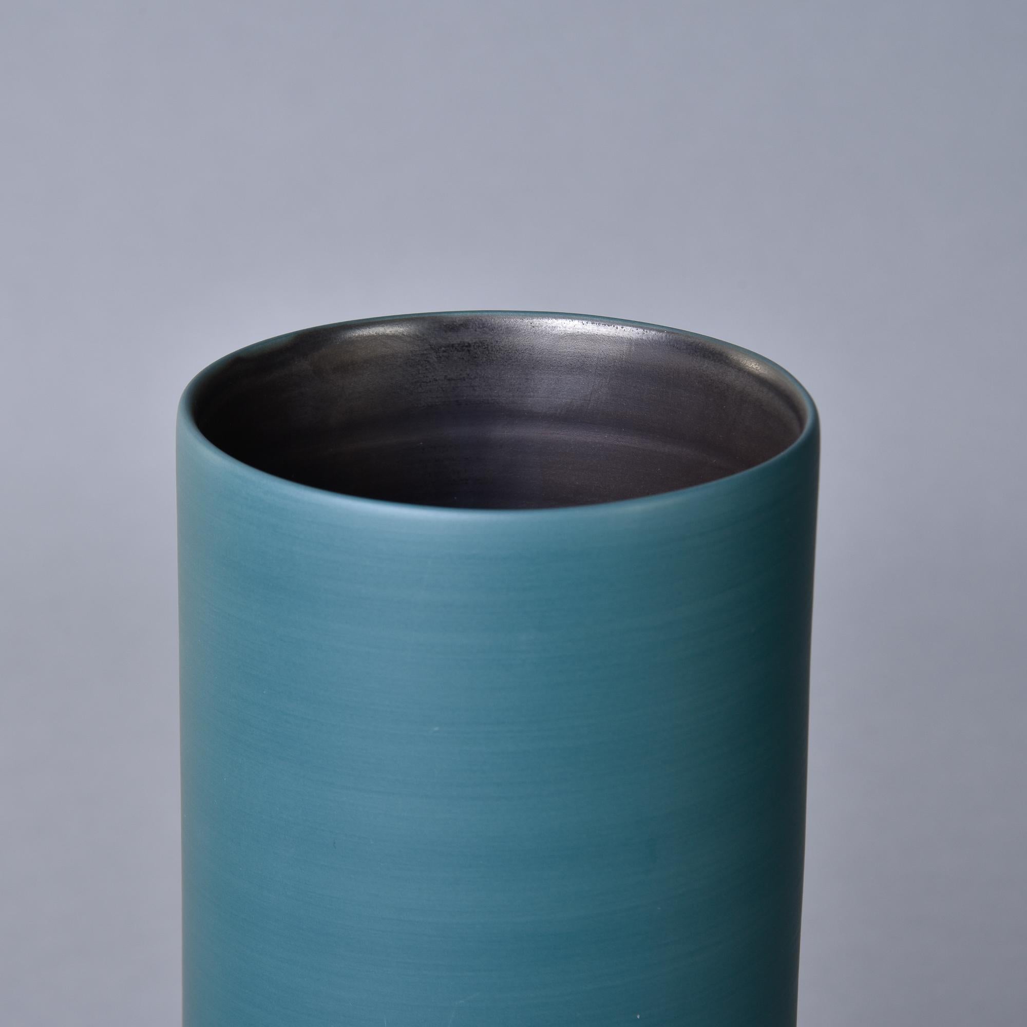 New Rina Menardi Canna 1 Vase in Mint For Sale 1