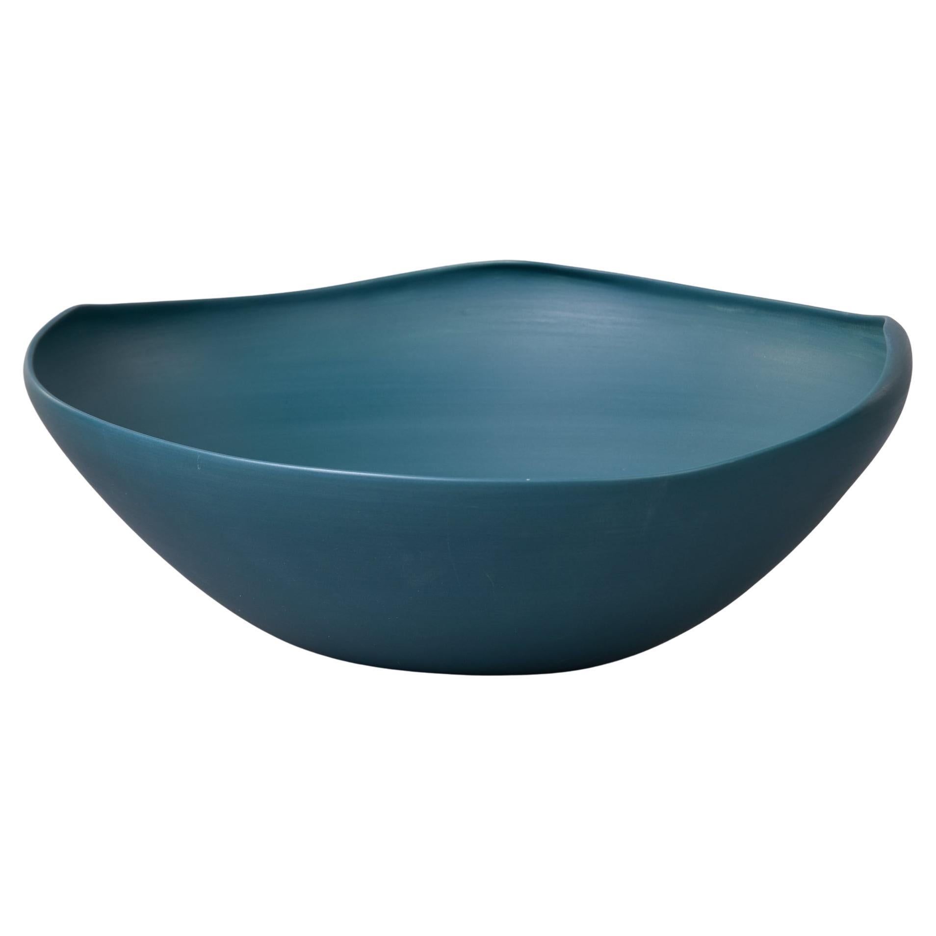 New Rina Menardi Medium Conchglia Bowl in Mint For Sale