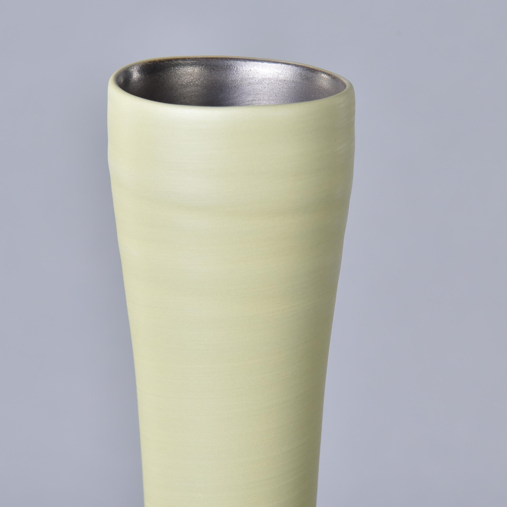 New Rina Menardi Tall Ceramic Flute Vase in Light Pistachio In New Condition For Sale In Troy, MI