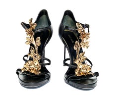 New Roberto Cavalli 3 D Gold Tone Flowers Embellished T-Strap Sandals It 38 US 8
