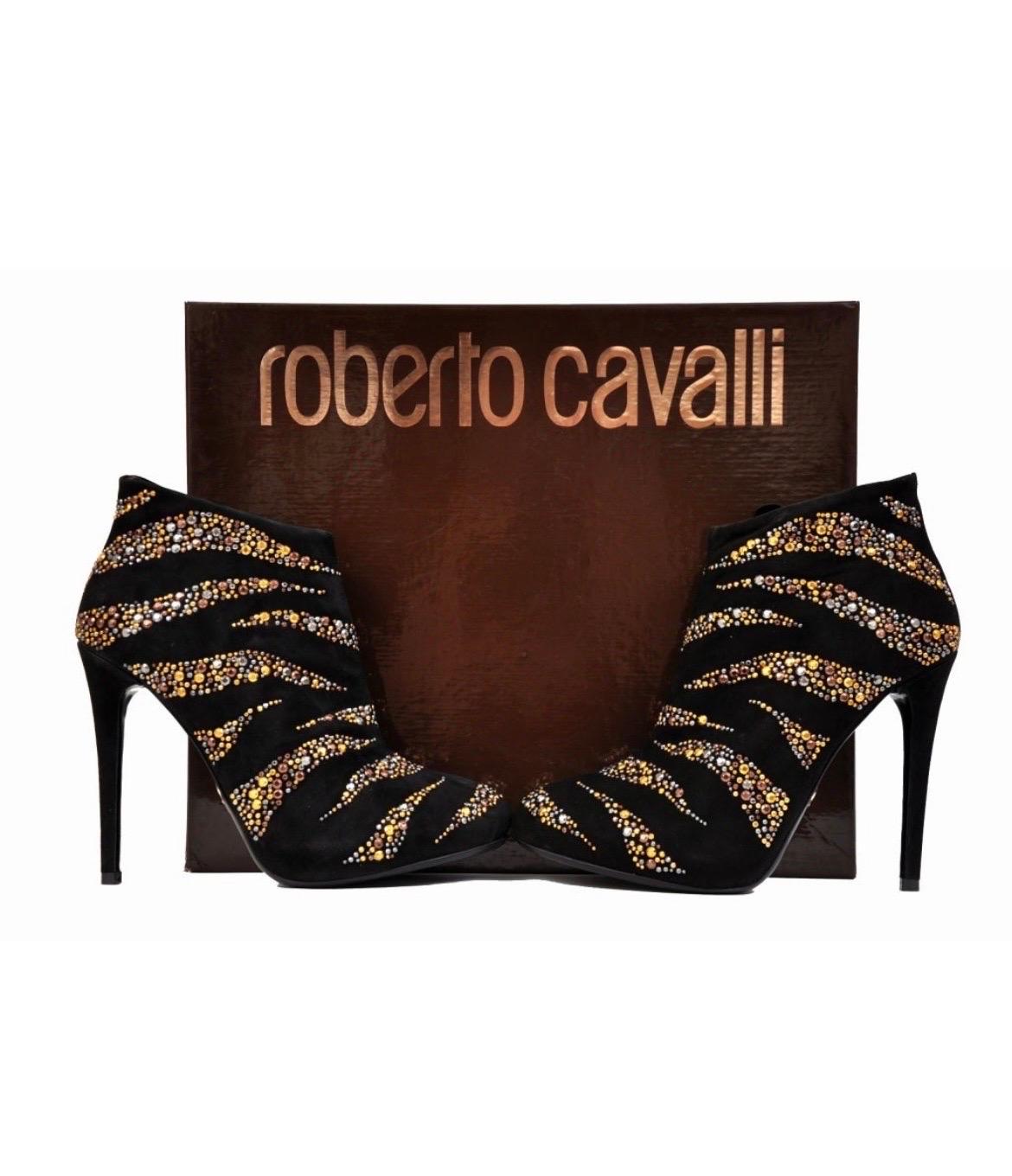 Women's NEW Roberto Cavalli Black Crystal Embellished Platform Ankle Boots 37.5 - 7.5 For Sale