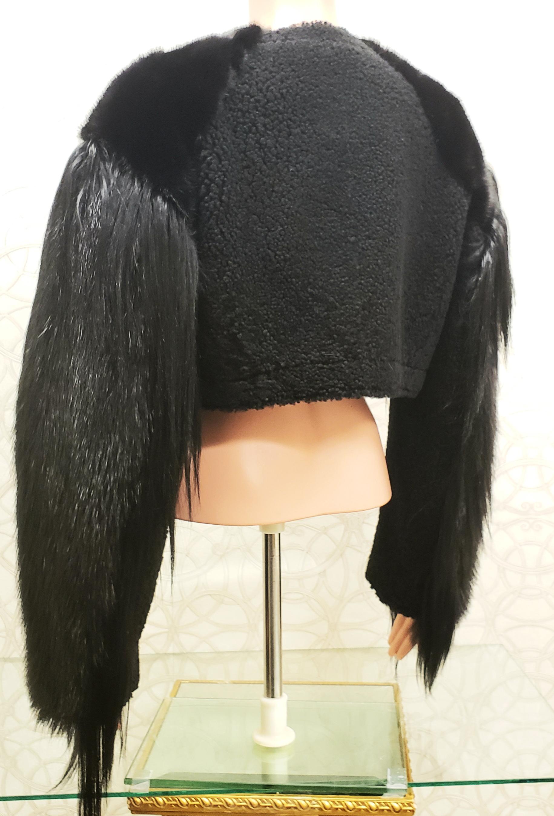 New ROBERTO CAVALLI BLACK FUR JACKET COAT 42 - 8 In New Condition In Montgomery, TX