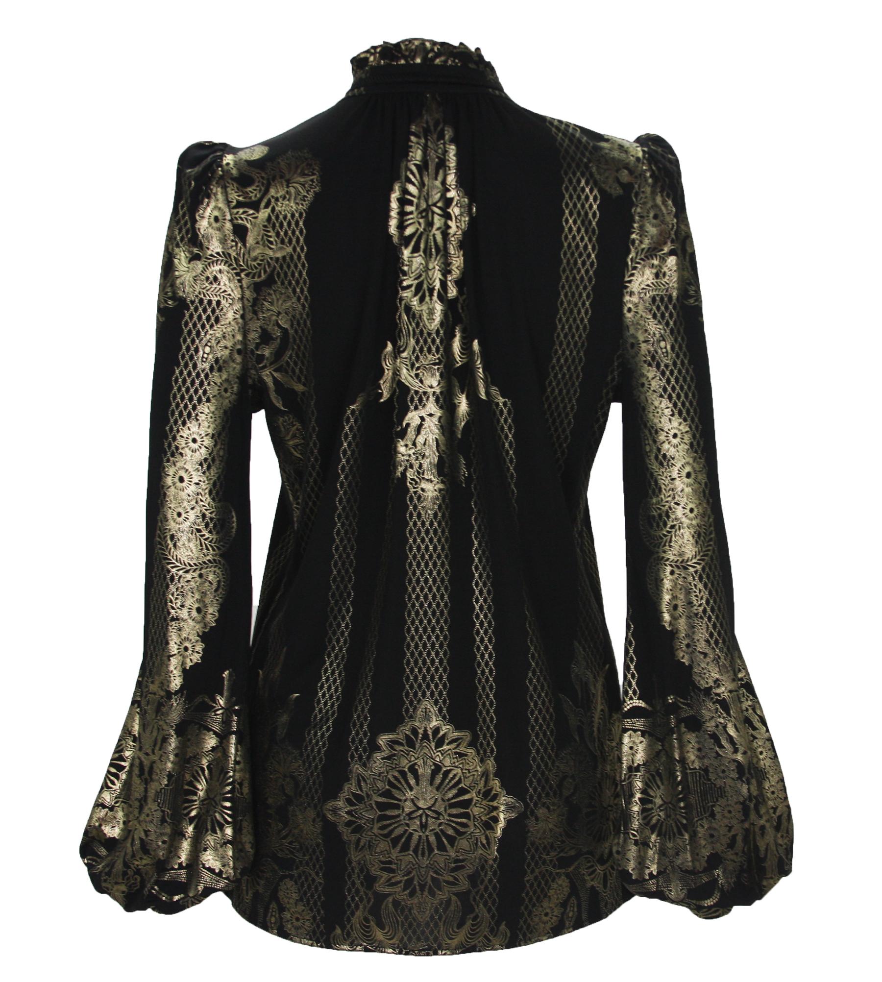 New Roberto Cavalli Gold Print Blouse
Designer size 38 ( oversized - please check measurements)
Black with Gold Print, Long Sleeve, 100% Viscose, Toggle Button Closure.
Measurements: Length - 27 inches, Bust - 36/38
