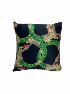 Nuovo cuscino decorativo in seta stampata nera di Roberto Cavalli