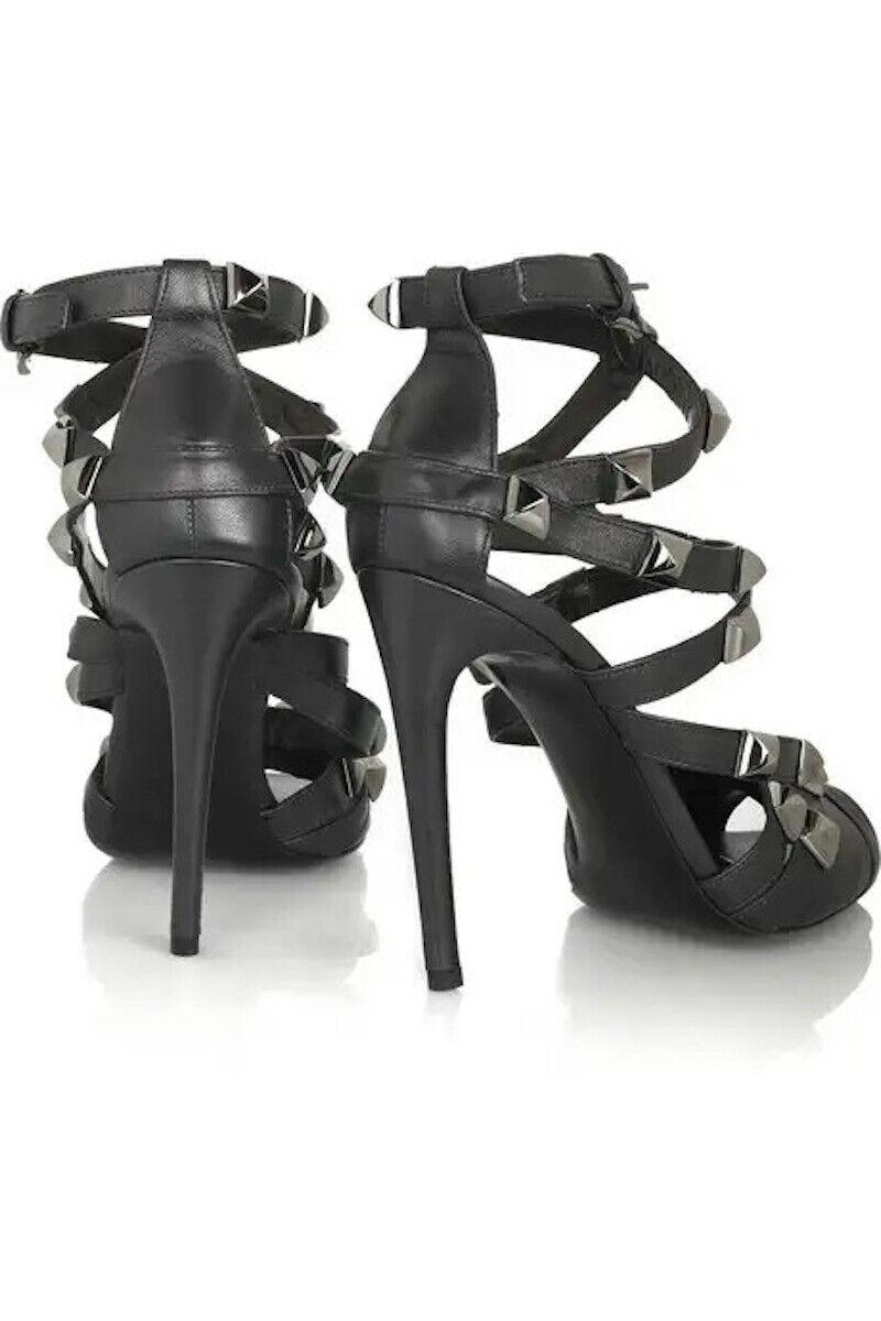 New Roberto Cavalli Black Studded Sandals Size US 8 In New Condition For Sale In Montgomery, TX