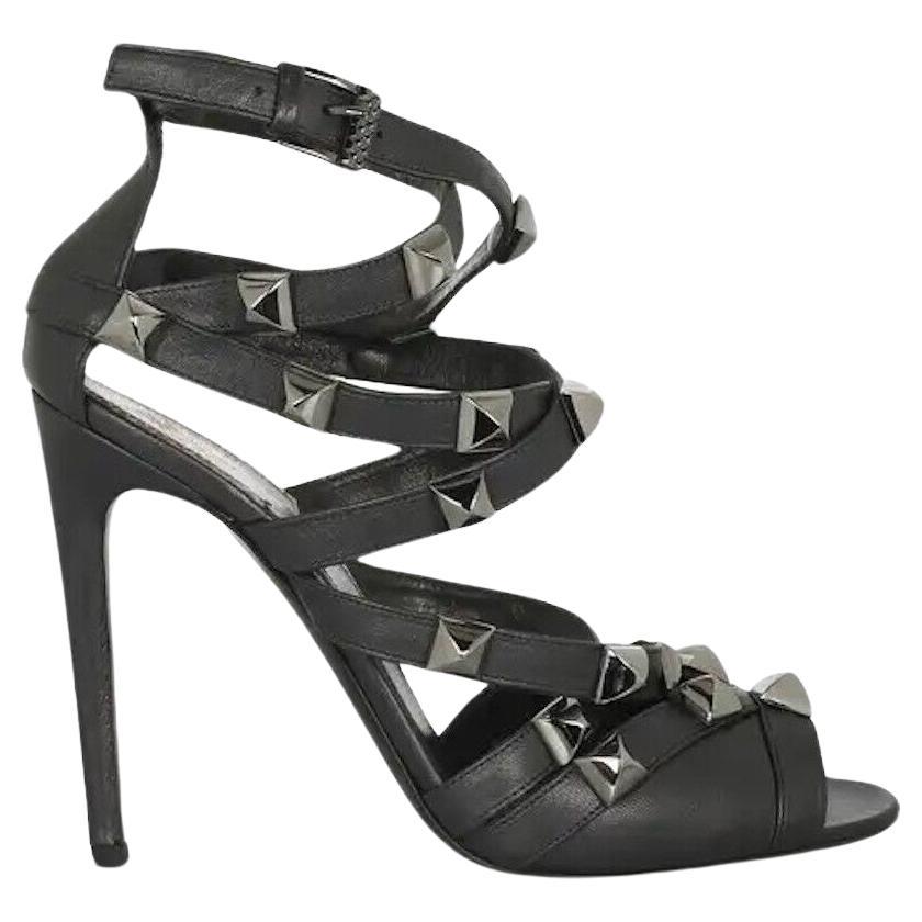 New Roberto Cavalli Black Studded Sandals Size US 8 For Sale