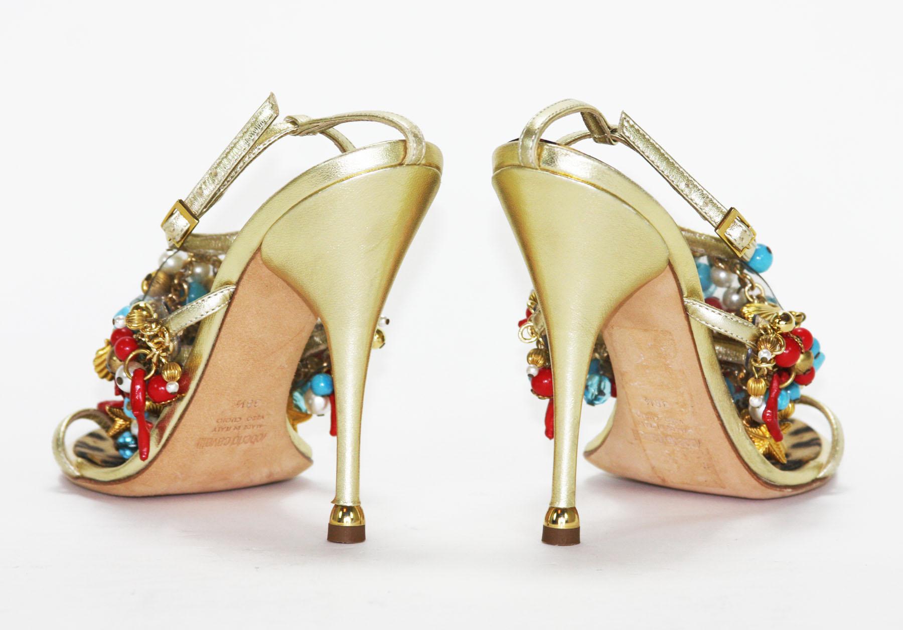 Neu Roberto Cavalli verschönerte Gold Leder Schuhe Sandalen It.38,5 - US 8,5 im Zustand „Neu“ in Montgomery, TX