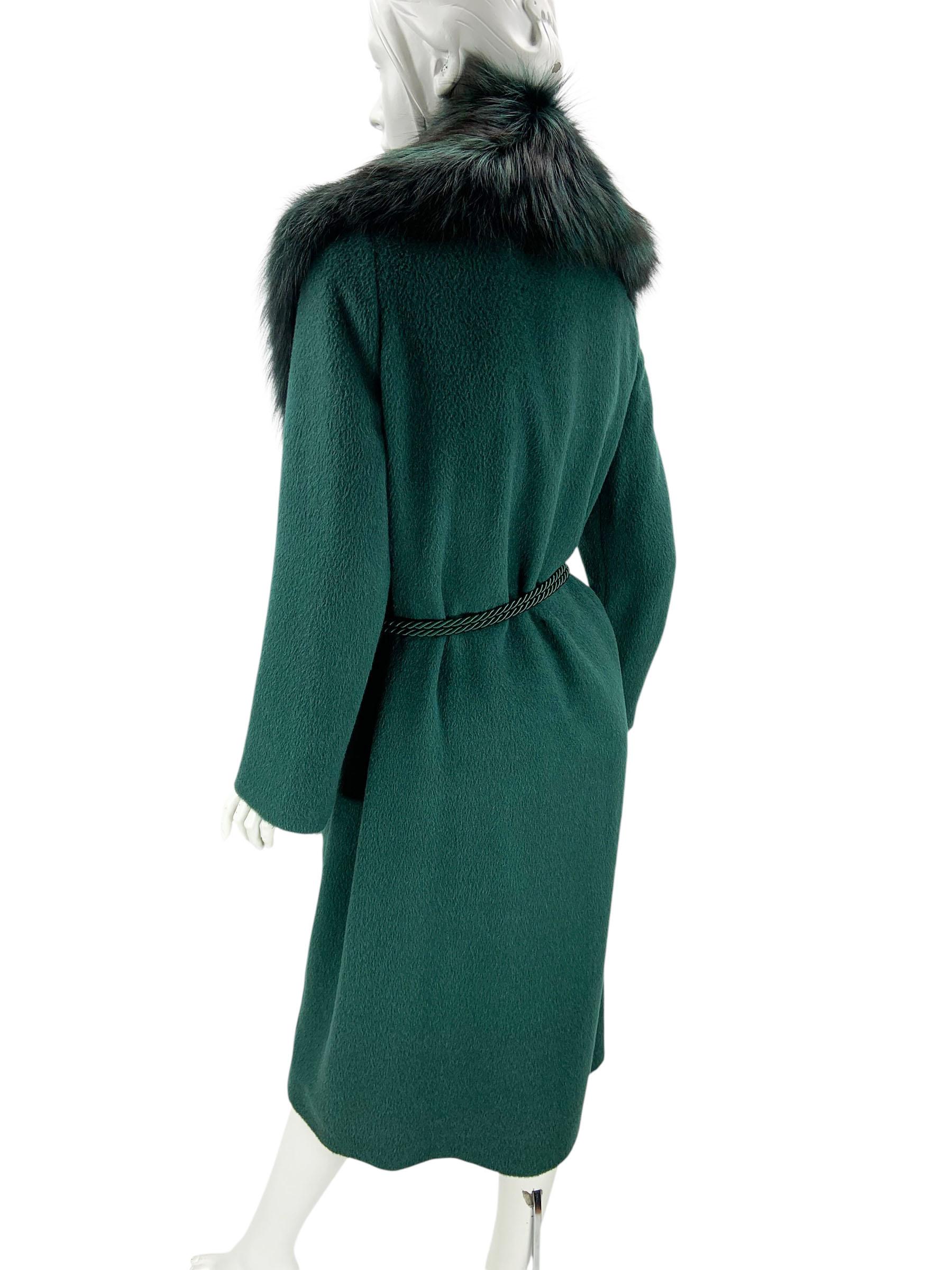 New Roberto Cavalli Green Alpaca Wool Coat Silver Fox Fur Collar It 38 Oversize In condizioni Nuovo in vendita a Montgomery, TX